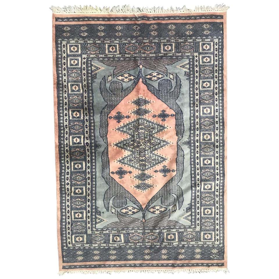 Color Pakistani Rug Pakistani Rug For Sale at 1stDibs