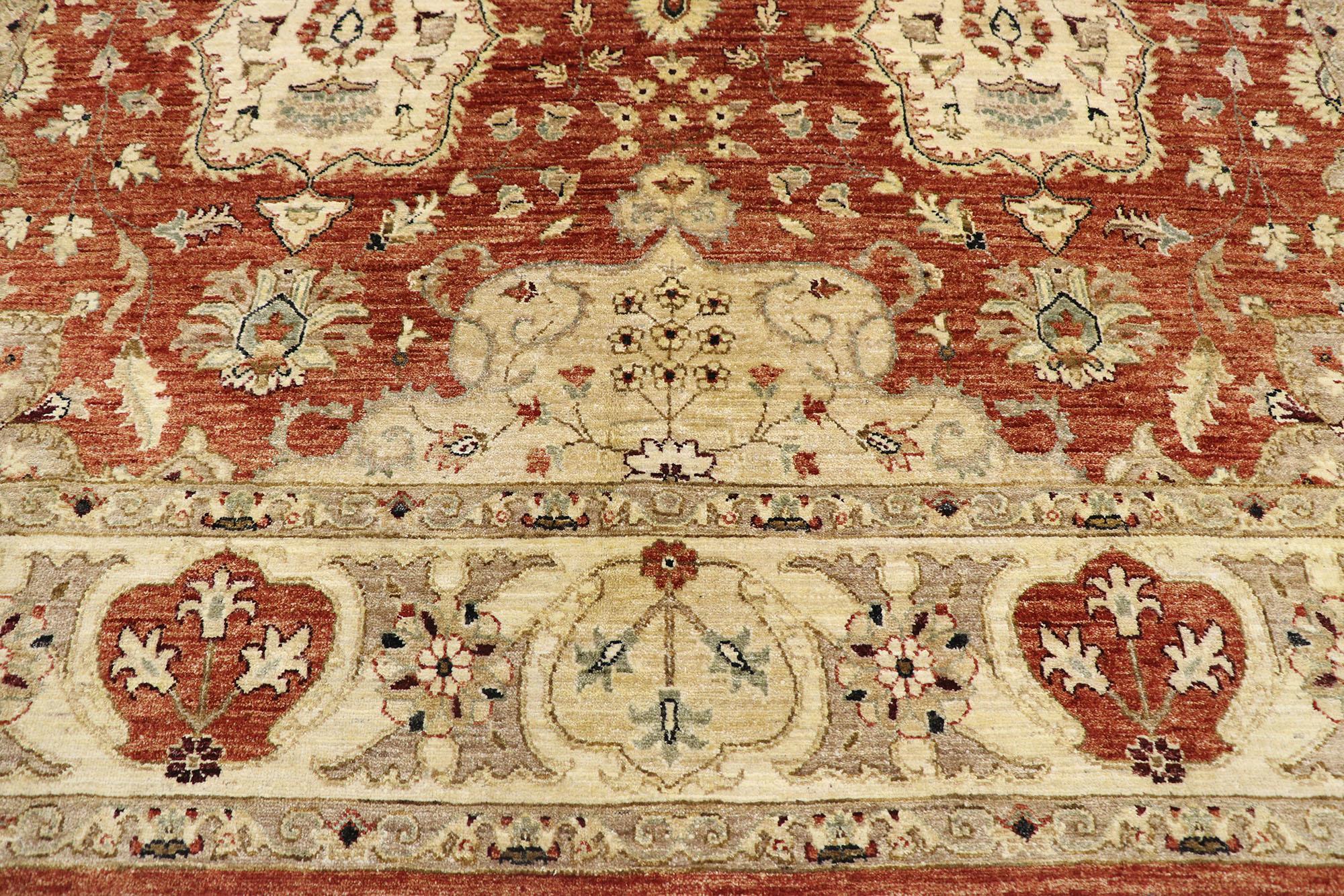 Tabriz Vintage Pakistani Rug with Traditional Style For Sale
