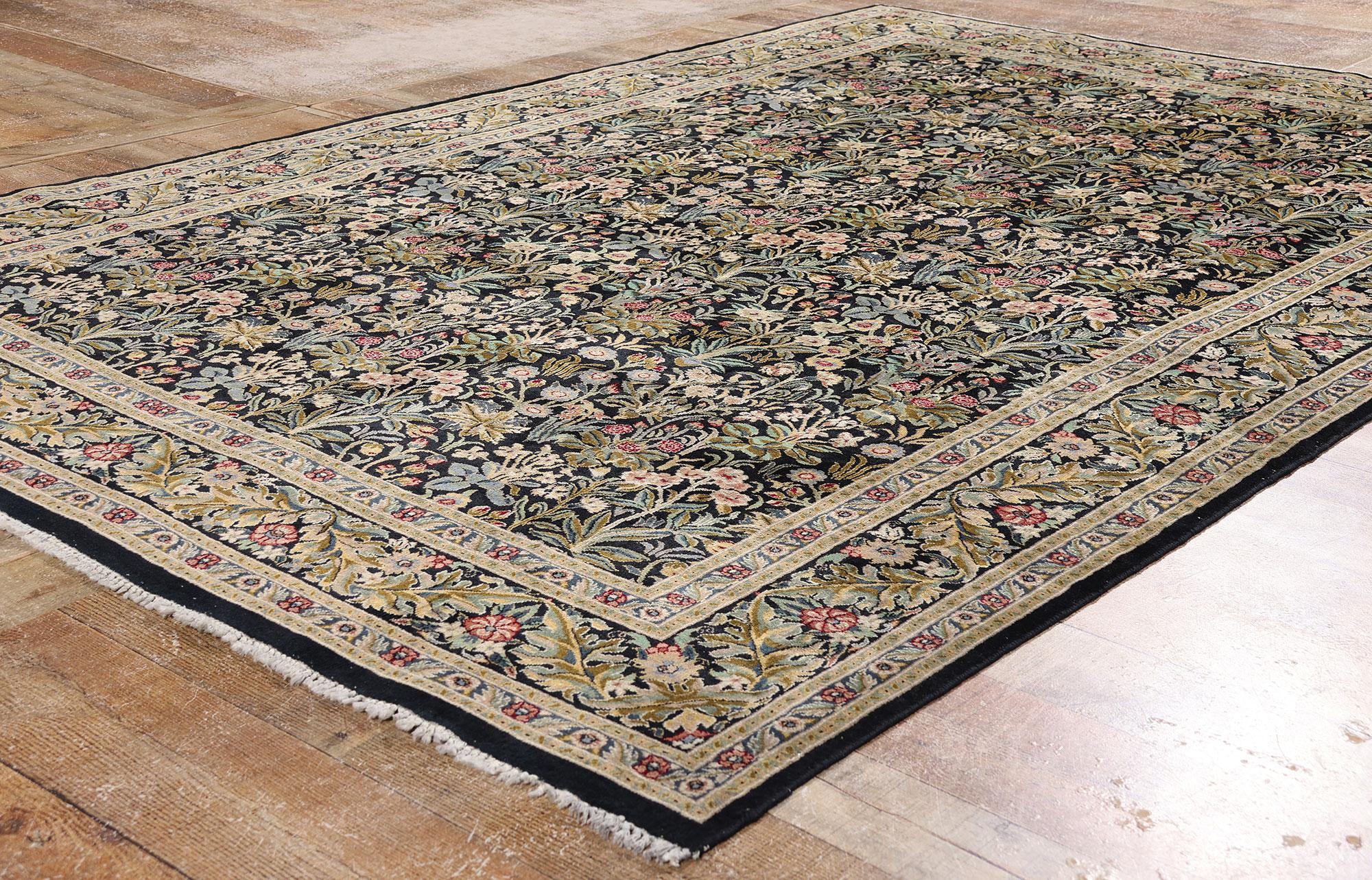 Vintage Pakistani Tabriz Carpet with Traditional Style For Sale 2