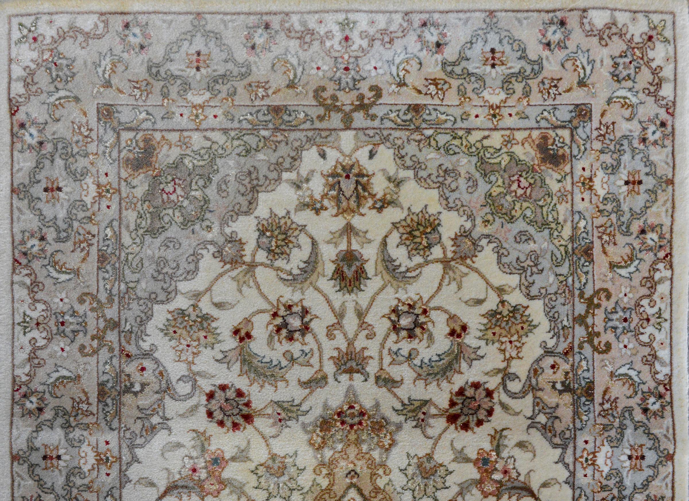 Vintage Pakistani Tabriz-Style Runner In Good Condition For Sale In Chicago, IL