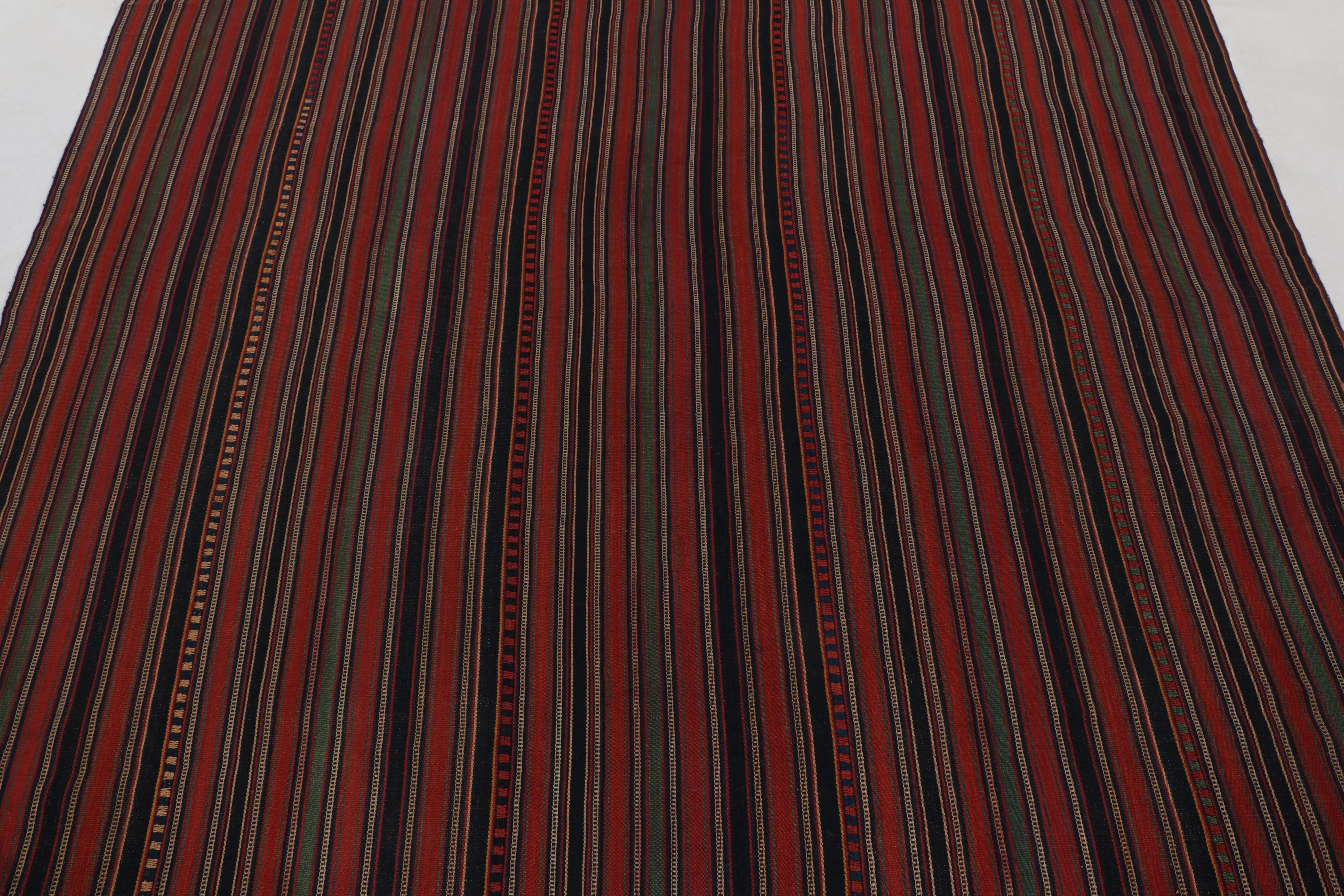 Vintage Palas Bidjar Persischer Kilim, Burgunder und blaue Streifen - Rug & Kilim im Zustand „Gut“ im Angebot in Long Island City, NY