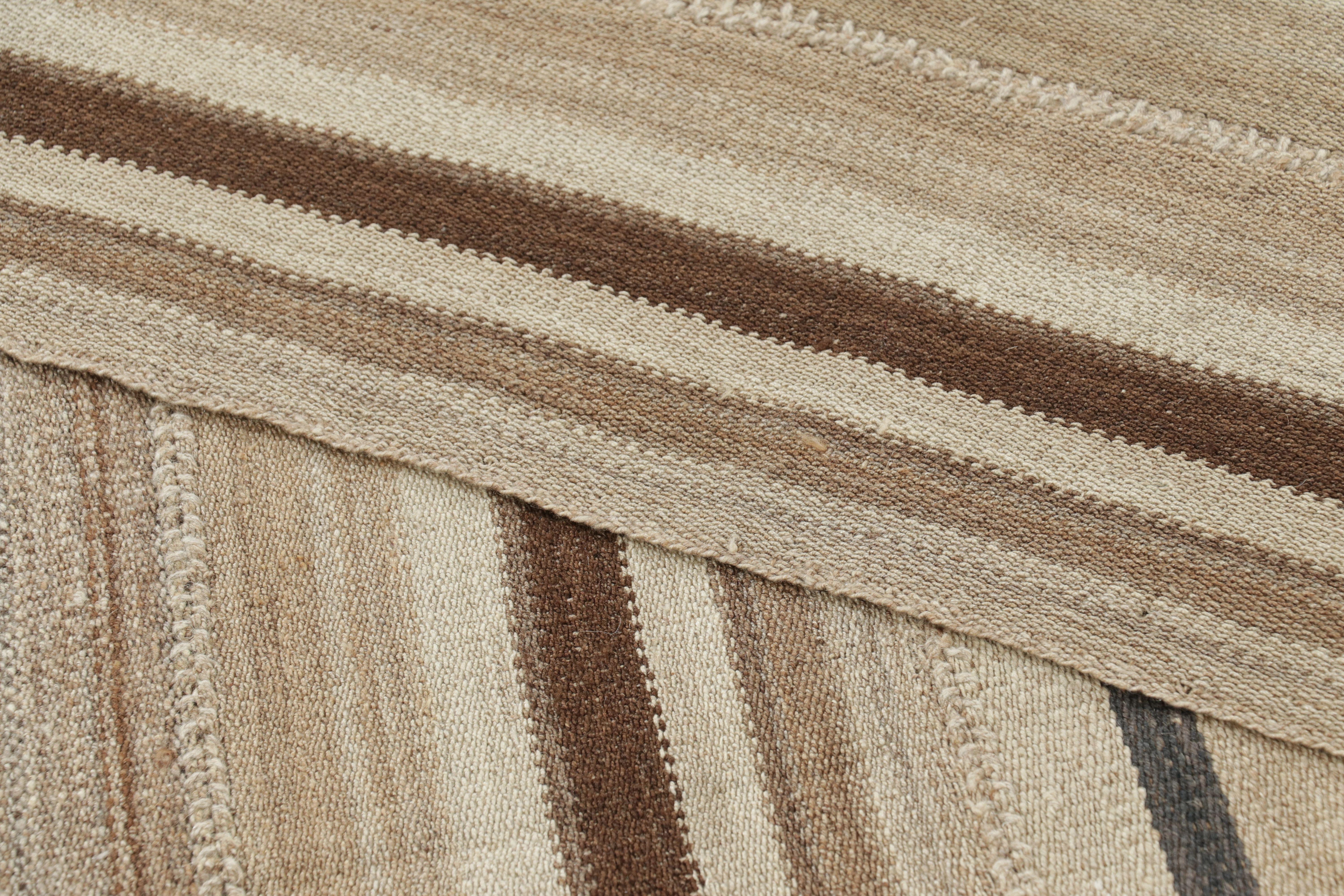 Laine Vintage Palas Bidjar Persian Square Kilim, Beige-Brown Stripes - Rug & Kilim en vente