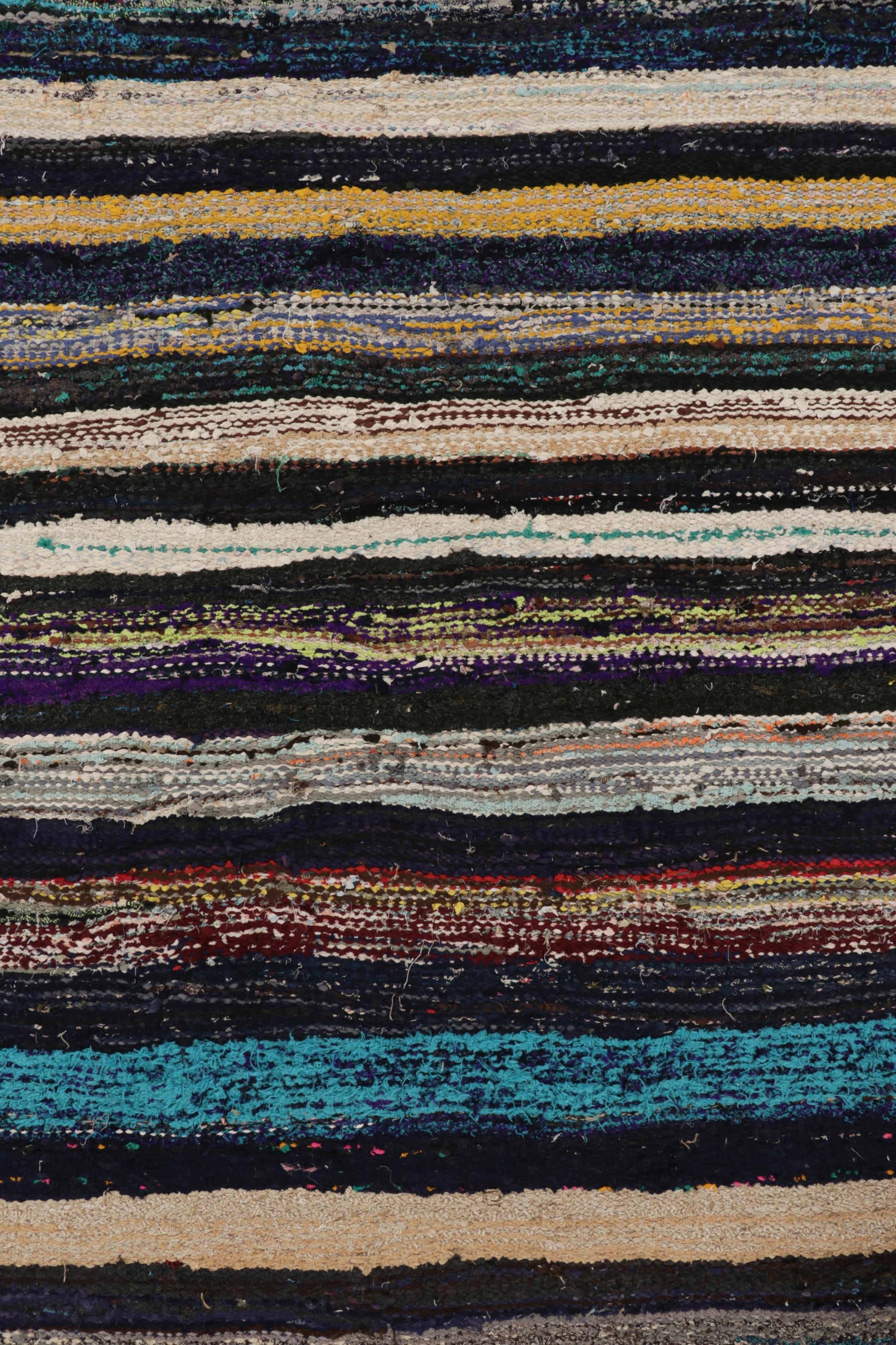 Metà XX secolo Vintage Palas Bidjari Kilim persiano, striscia geometrica marrone - Rug & Kilim in vendita