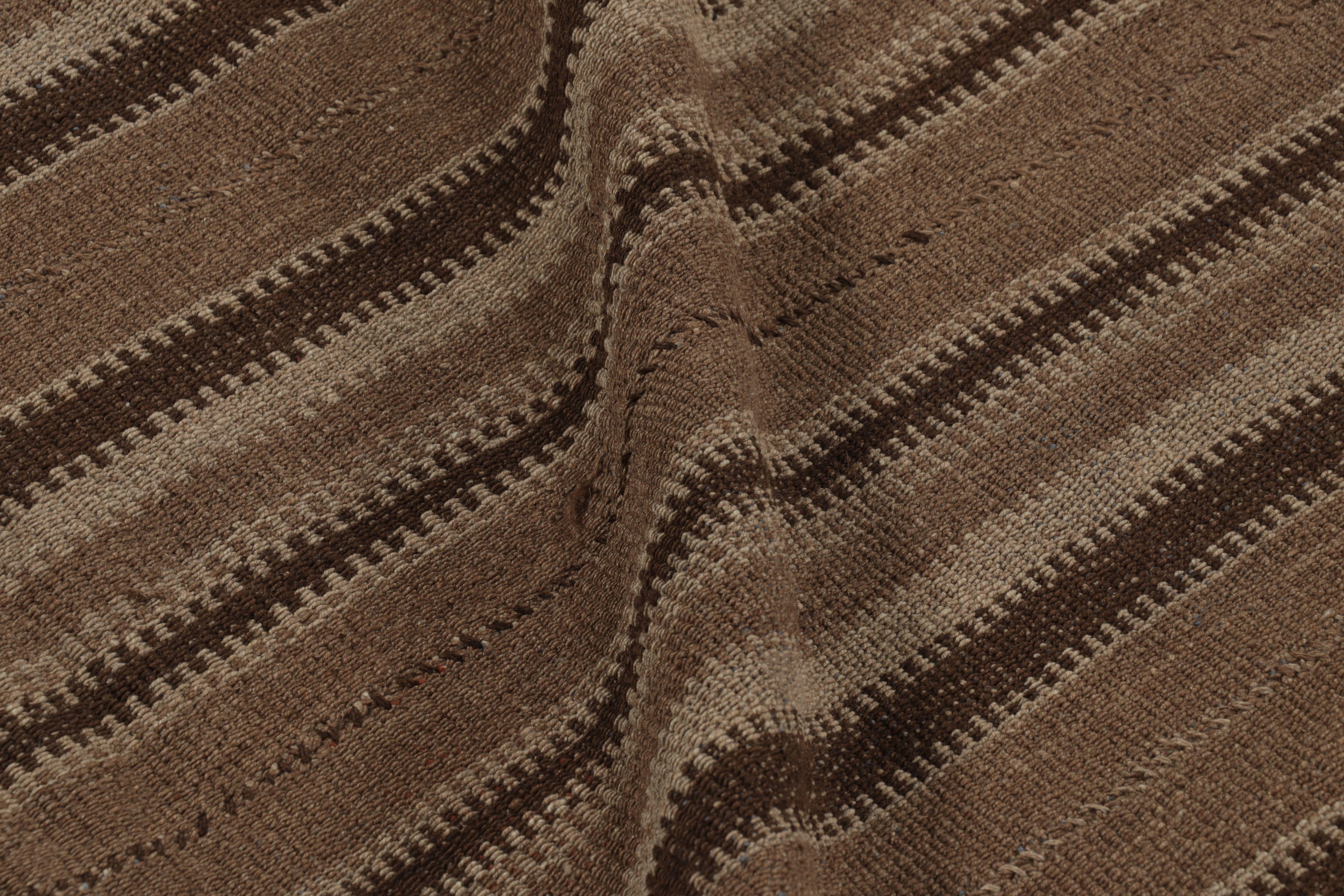 Vintage Palas Bidjari Persischer Quadratischer Kilim, Brauner Geometrischer Streifen - Rug & Kilim (Wolle) im Angebot