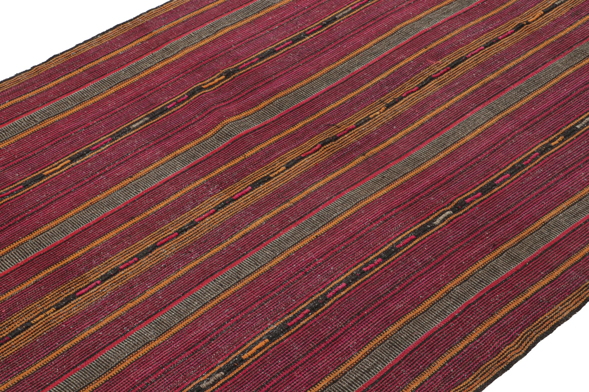 Handwoven in wool circa 1950-1960, this vintage 6x11 Persian Kilim from Kurdistan employs the distinct “palas” weaving technique. 

On The Design:

This pattern enjoys an interesting play of vibrant and rich tones of pink, ochre and other hues
