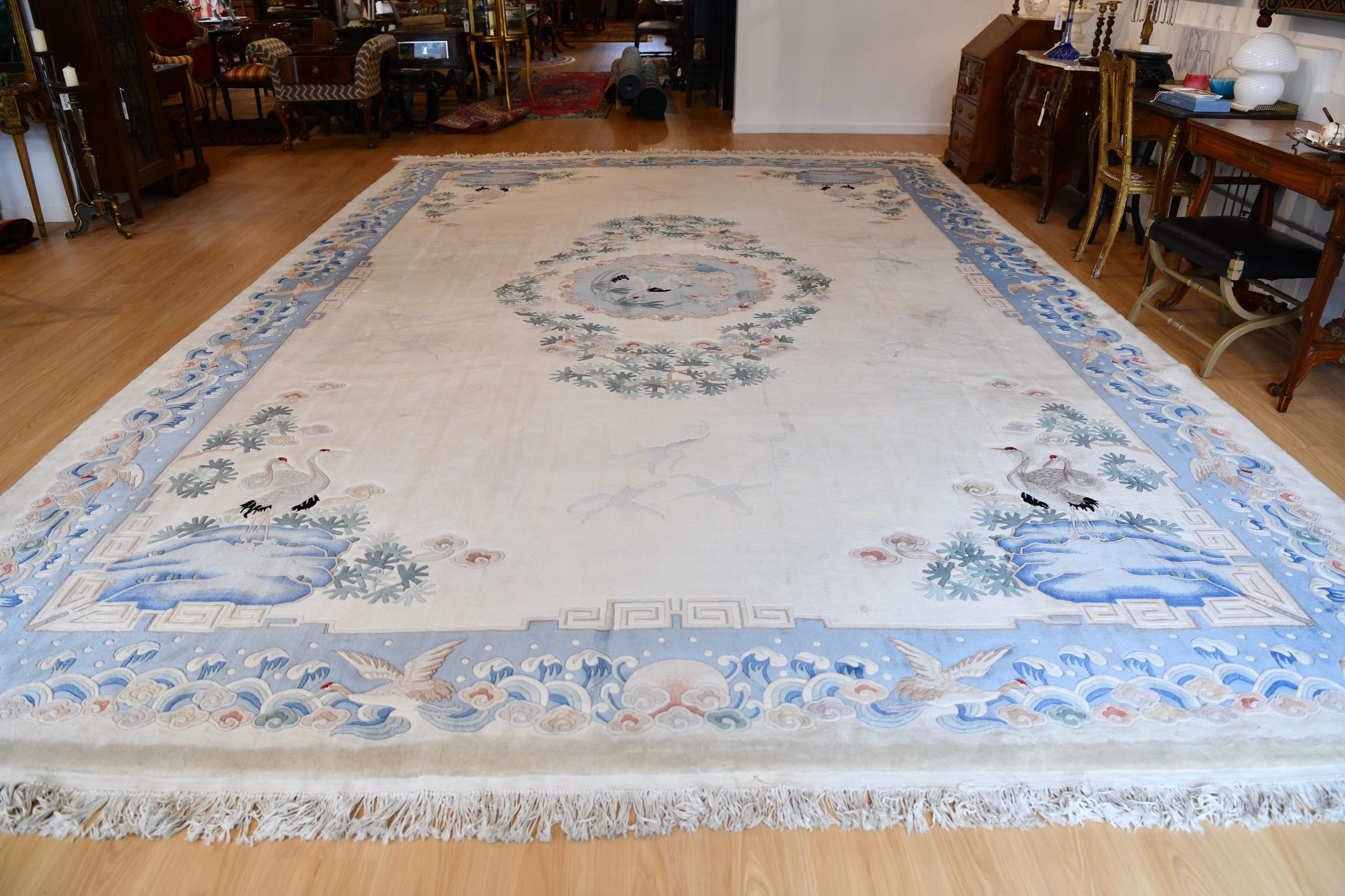 Vintage Palatial Chinese Rug For Sale 10