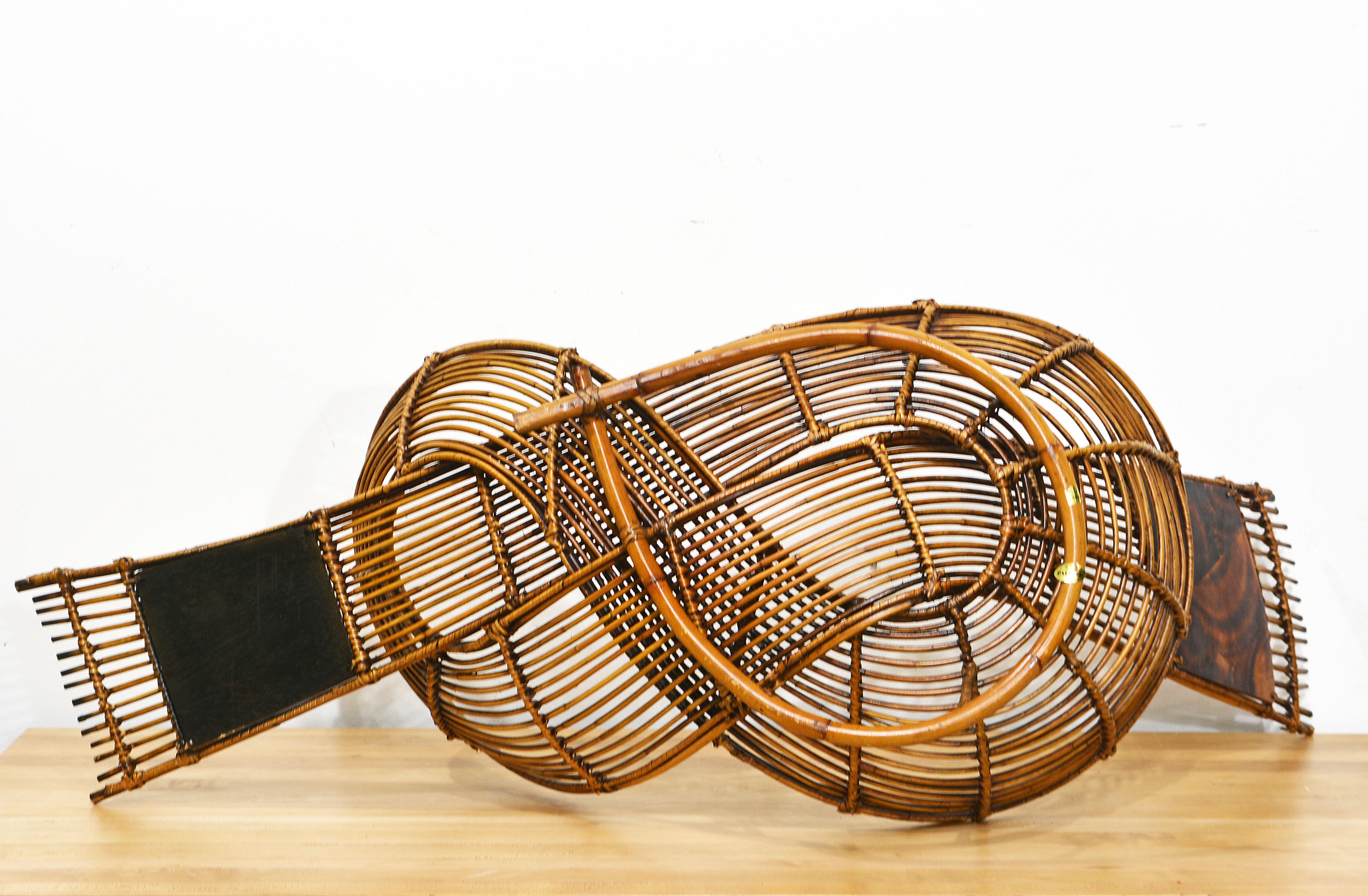 Vintage Palecek Sculptural Pencil Reed and Rattan Center Piece and Fruit Bowl In Good Condition In Ft. Lauderdale, FL