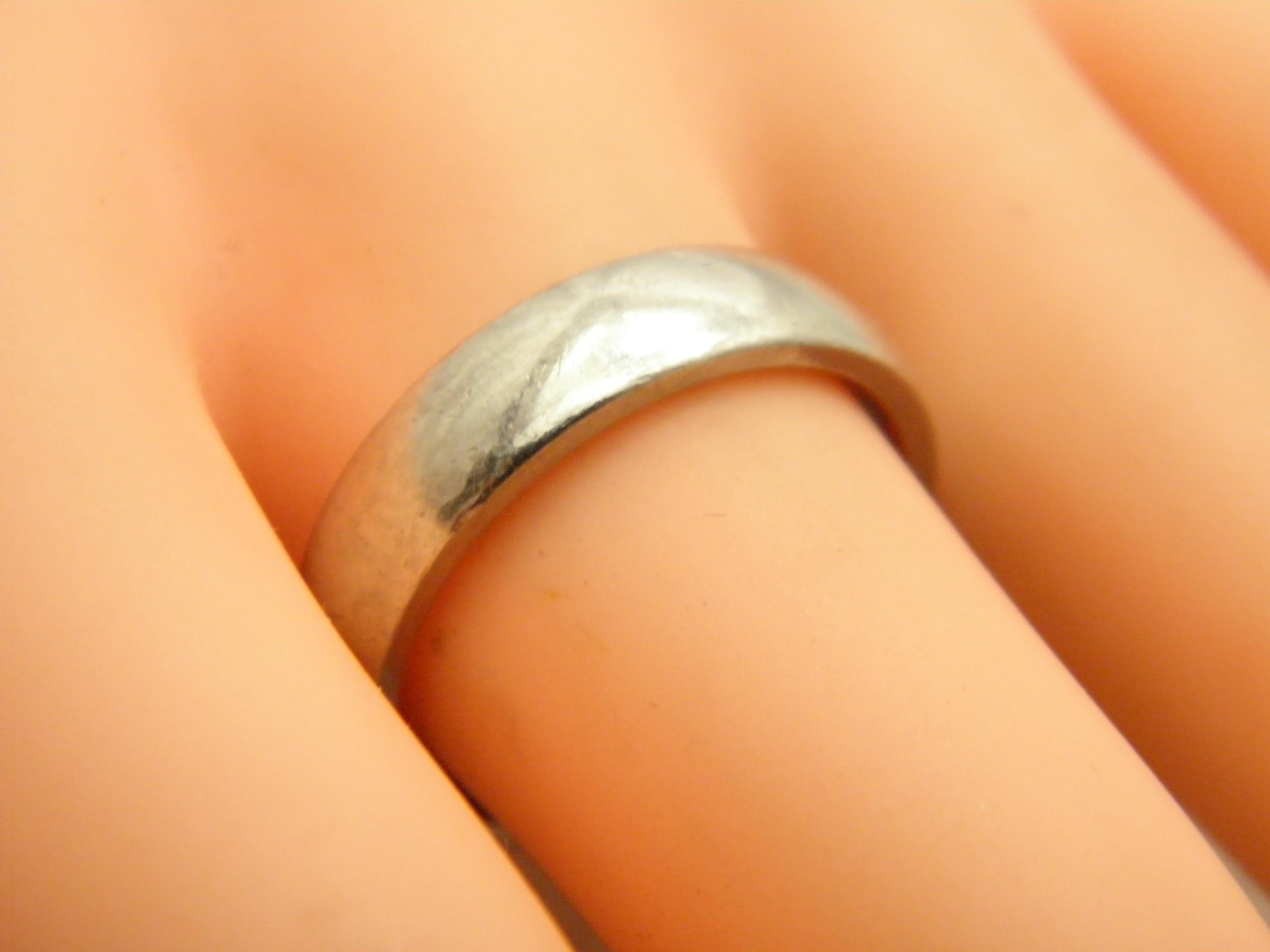 Vintage Palladium 5,2mm Ehering Größe R 1/2 9 950 Reinheitsring Plain poliert für Damen oder Herren im Angebot