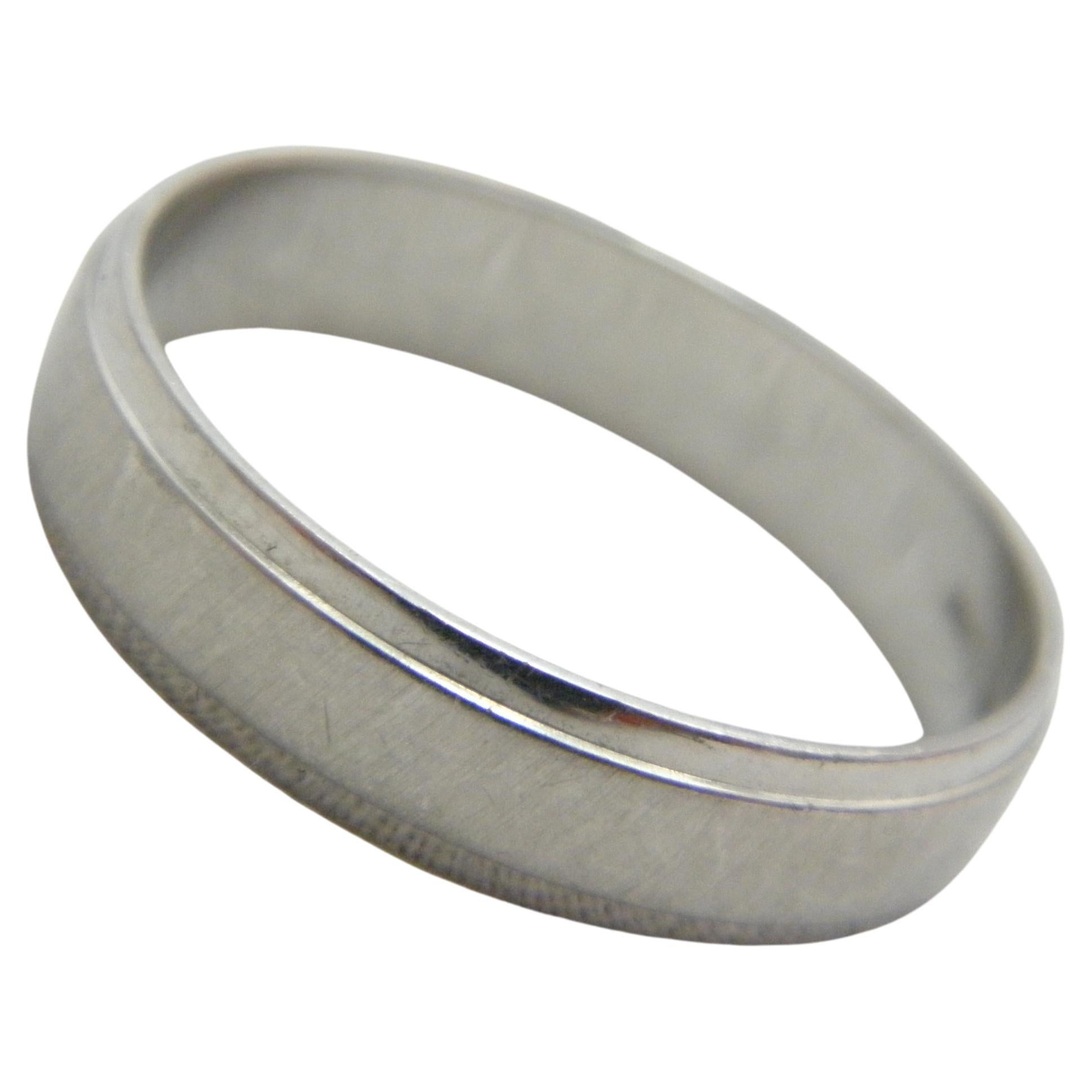 Stainless Steel Polished and Antiqued 5mm Band