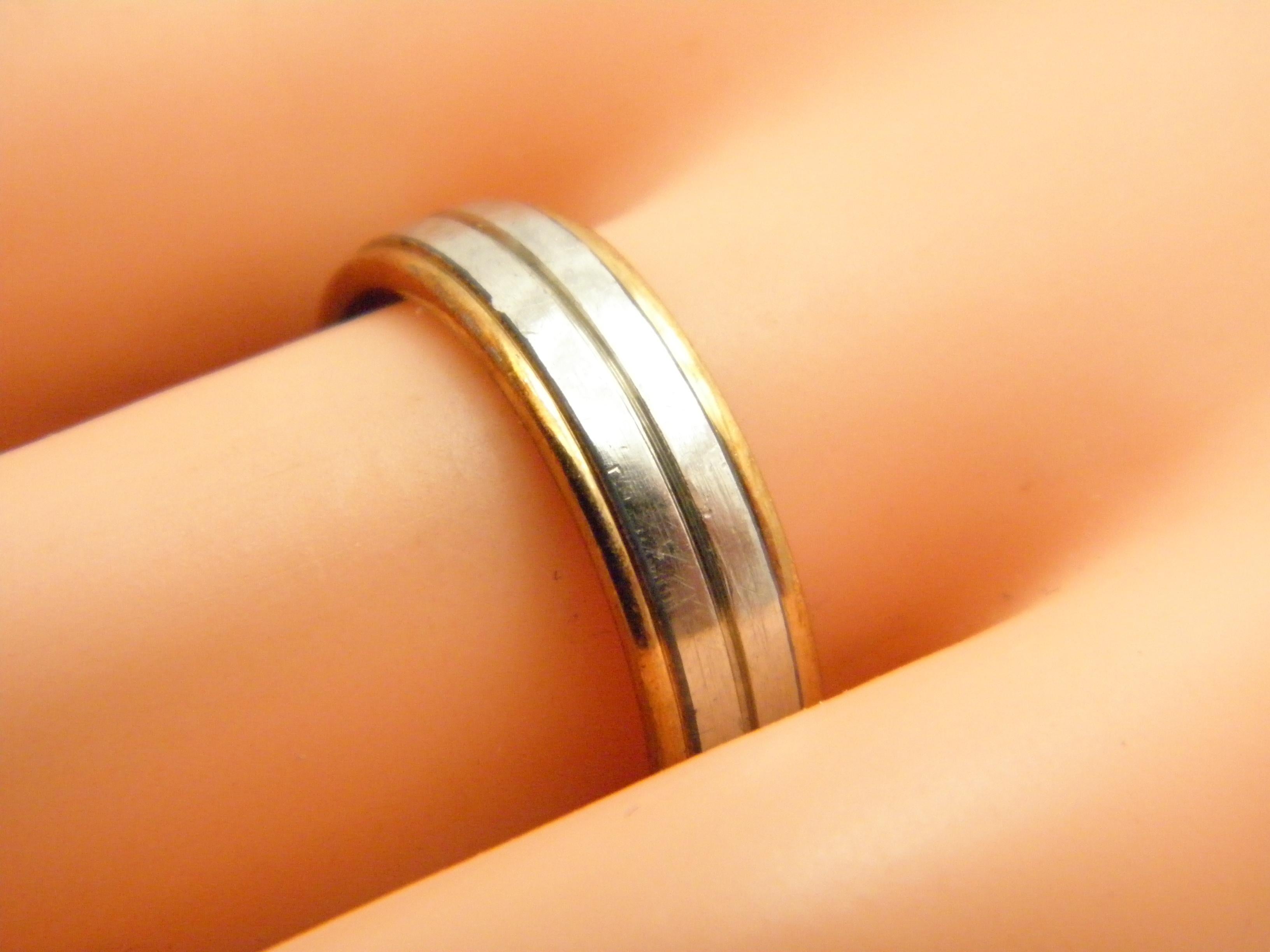 Vintage Palladium 9ct Gold 5,2 mm Ehering Größe R 8,75 950 375 Reinheitsschliff im Angebot 1