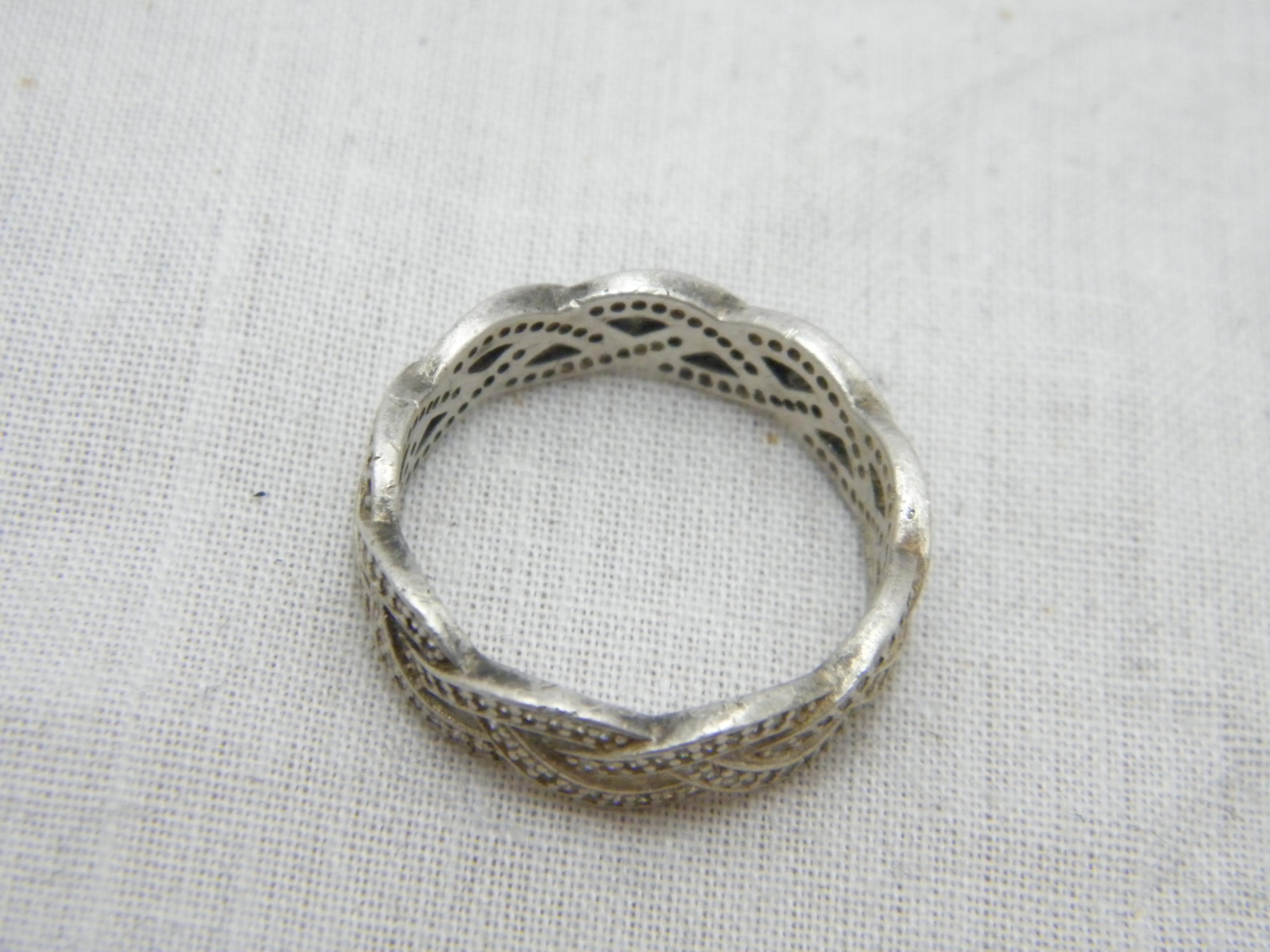 Round Cut Vintage Palladium Diamond 6mm Celtic Weave Ring Size S 9.25 950 Purity Band For Sale