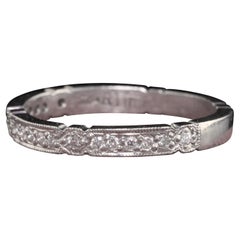 Retro Palladium Diamond Engraved Wedding Band