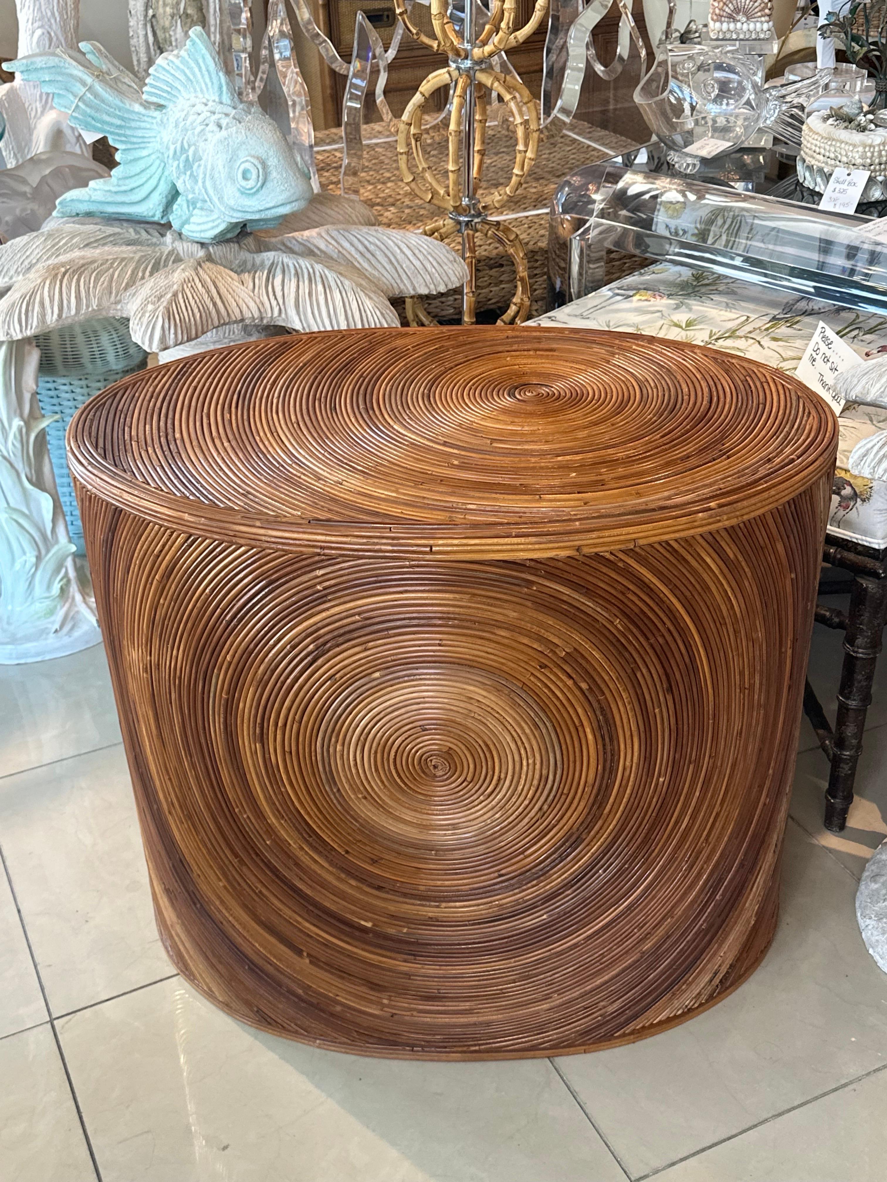 Base de table de salle à manger vintage Palm Beach mi-siècle en rotin et bambou Bon état - En vente à West Palm Beach, FL