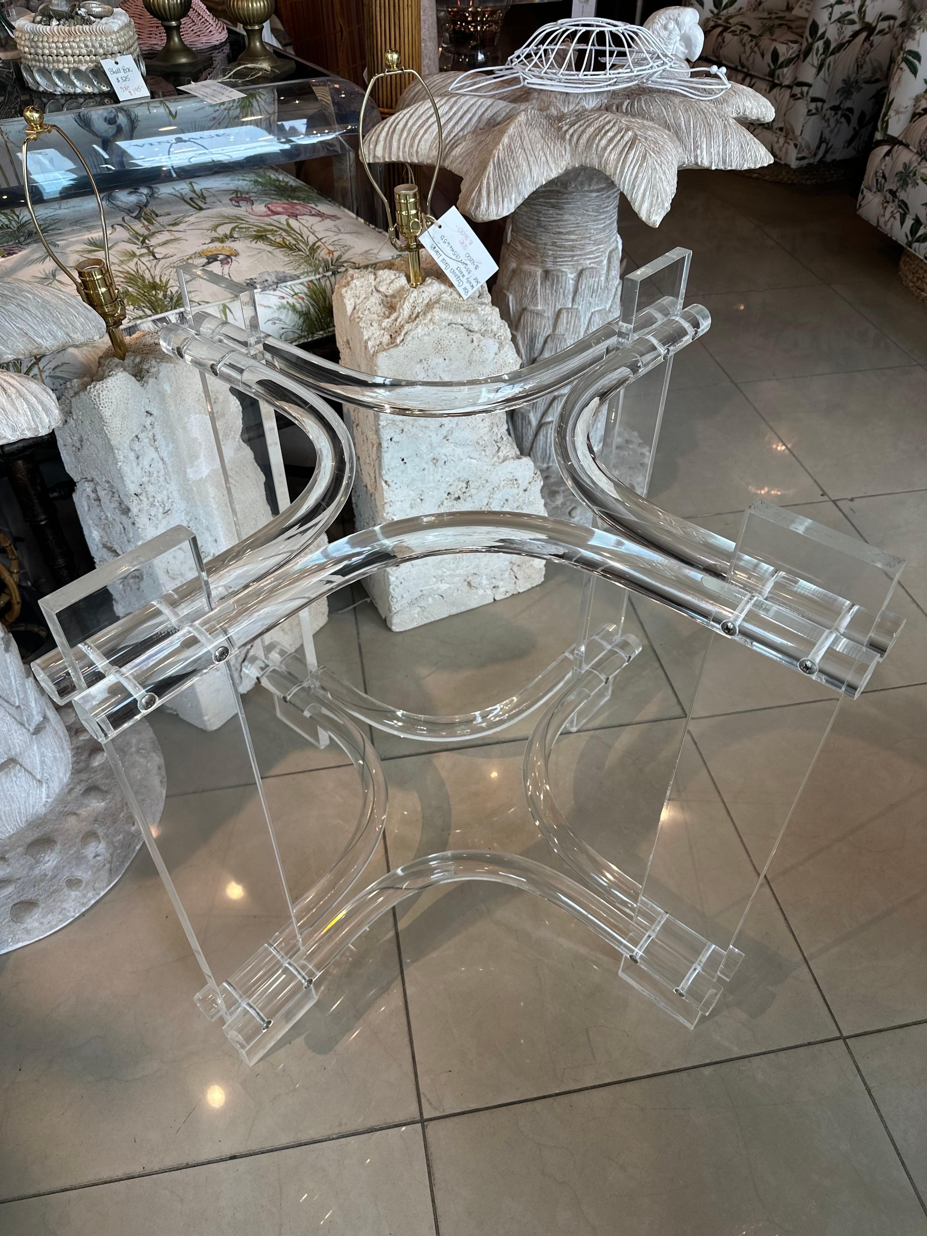 Vintage Palm Beach Modern Lucite Dining Game Center Entry Table Base For Sale 4