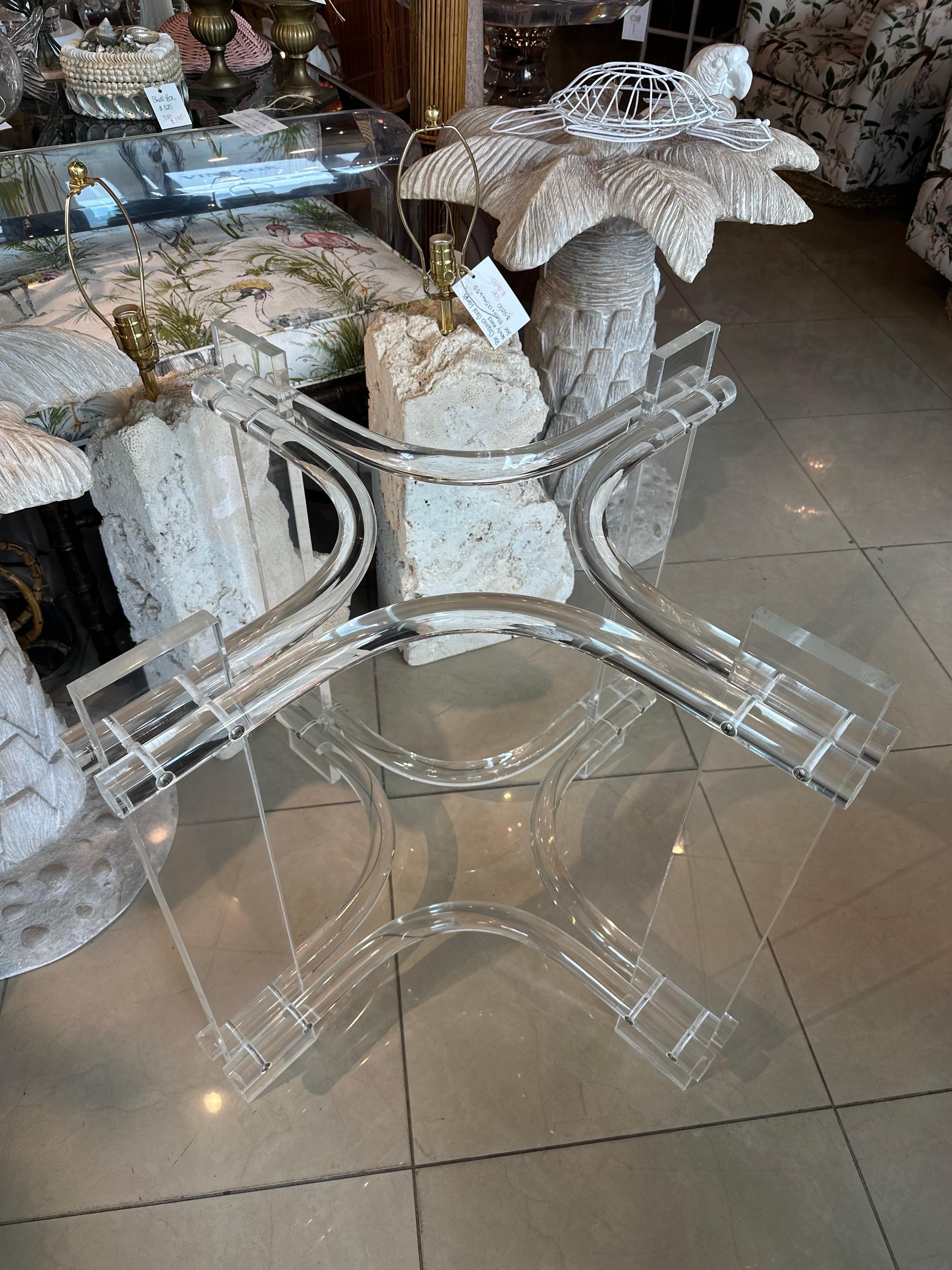 Vintage Palm Beach Modern Lucite Dining Game Center Entry Table Base For Sale 8