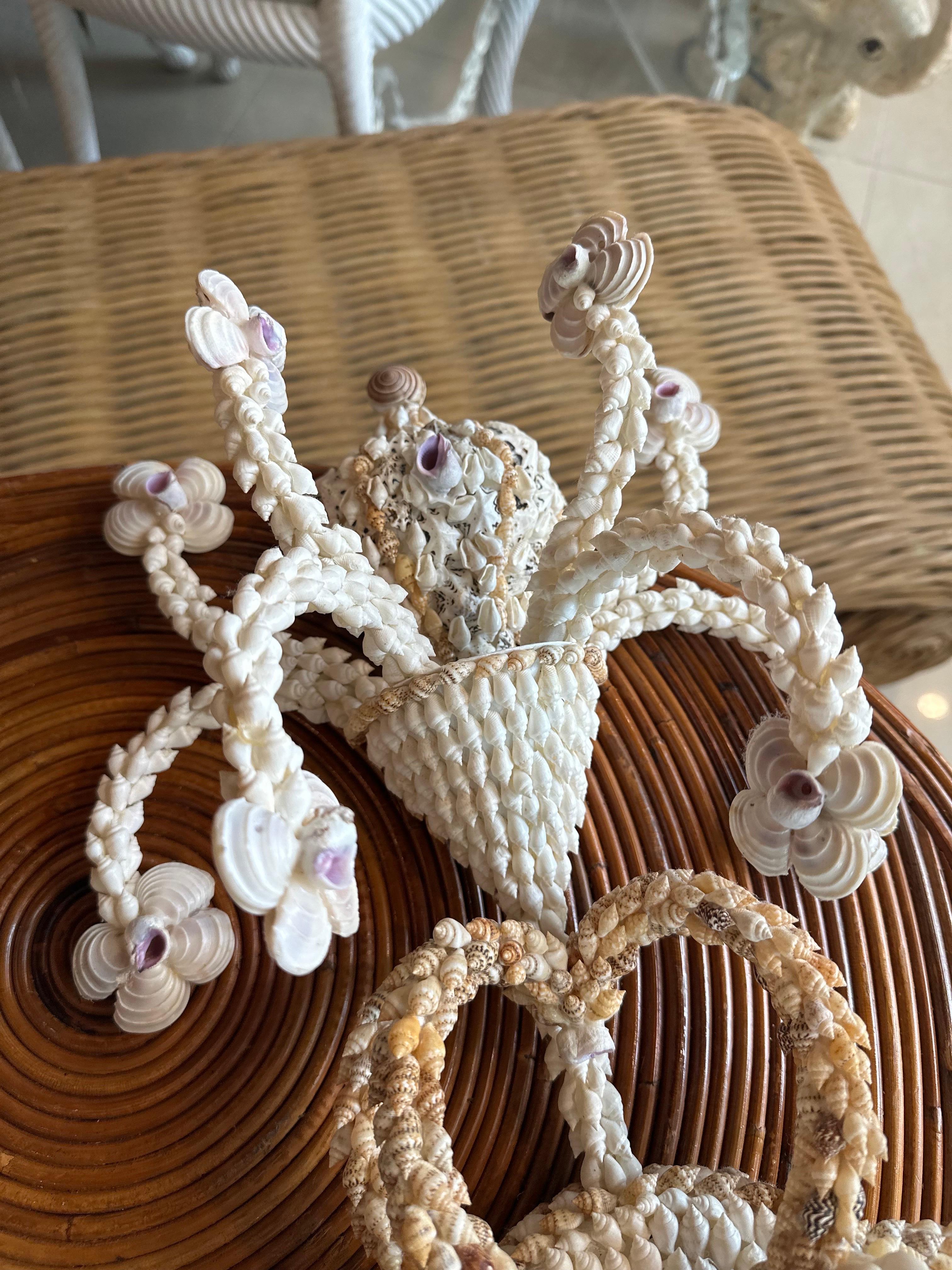 Vintage Palm Beach Pair of Seashell Shell Encrusted Sconce Wall Lights For Sale 9