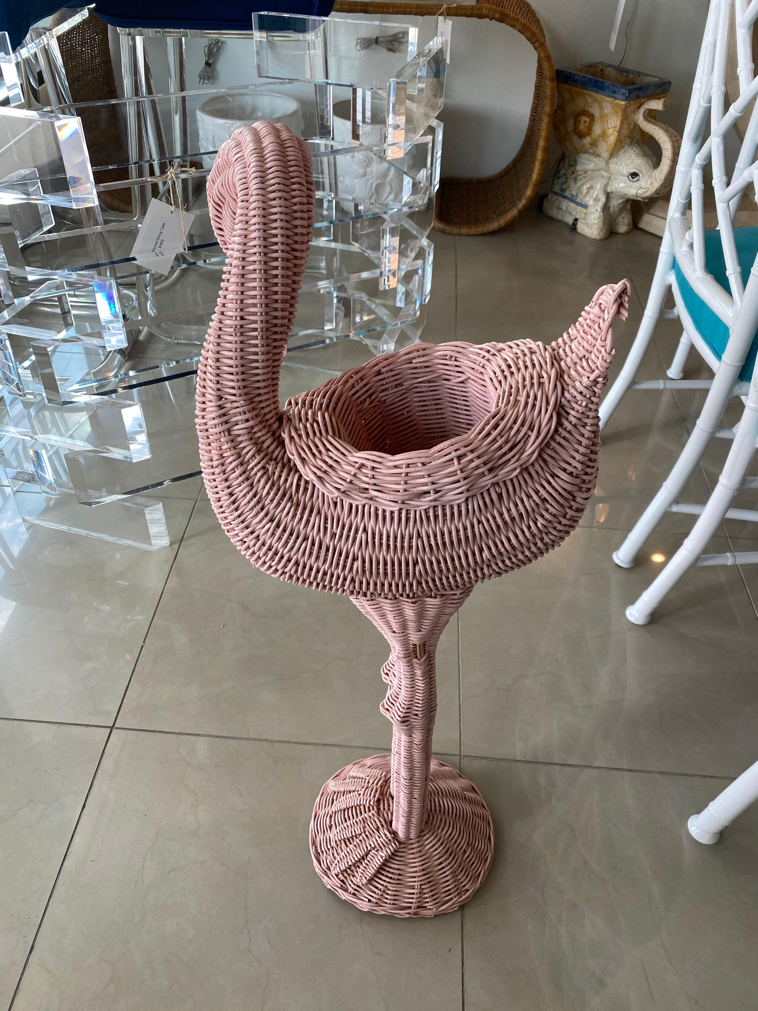 American Vintage Palm Beach Pink Wicker Flamingo Plant Stand Pot Holder Garden For Sale
