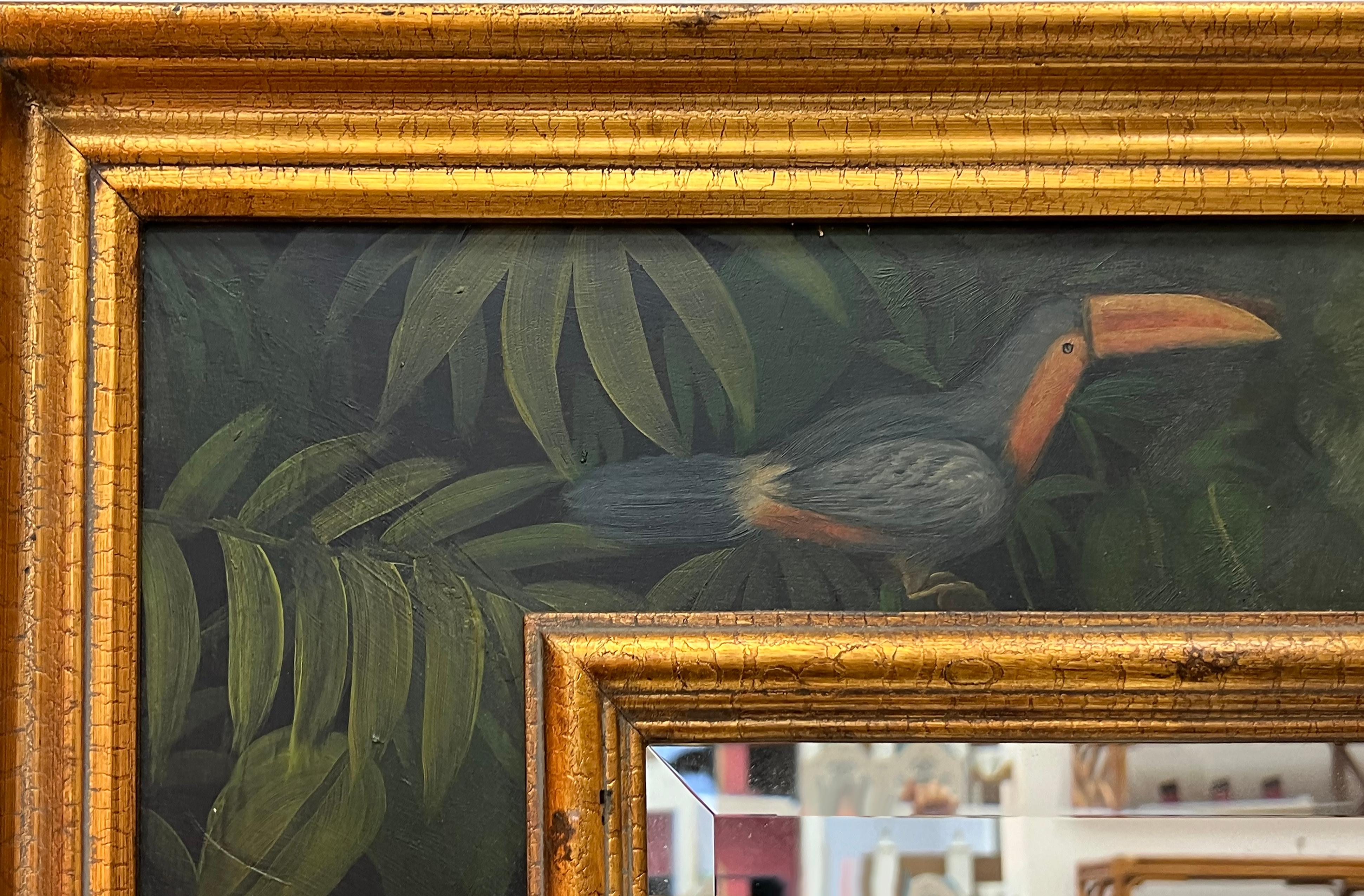 Biseauté Miroir biseauté peint à la main de style Palm Beach Regency, toucan avec feuillage