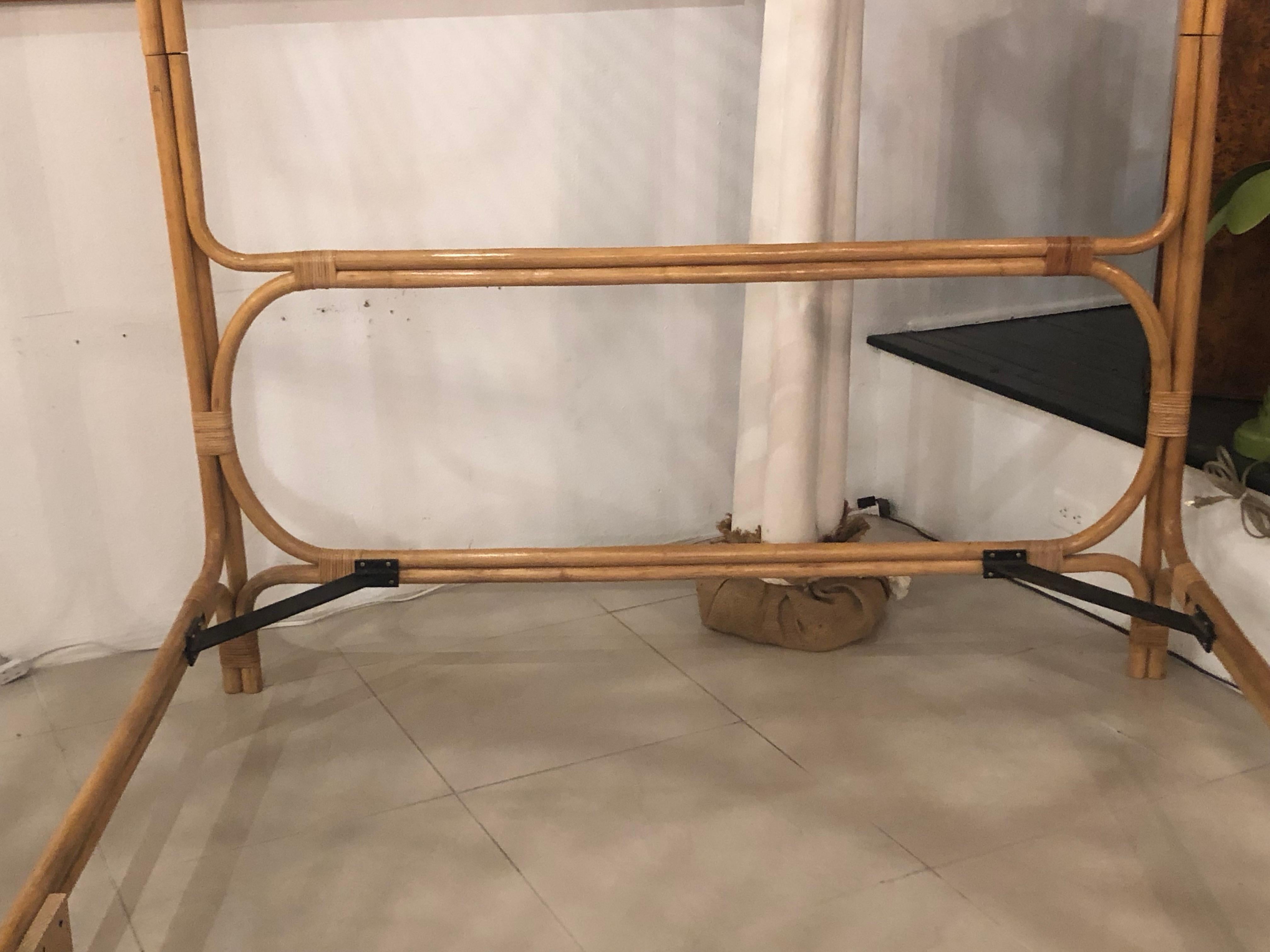 Hollywood Regency Vintage Palm Beach Tropical Rattan Bamboo Queen Size Canopy Bed