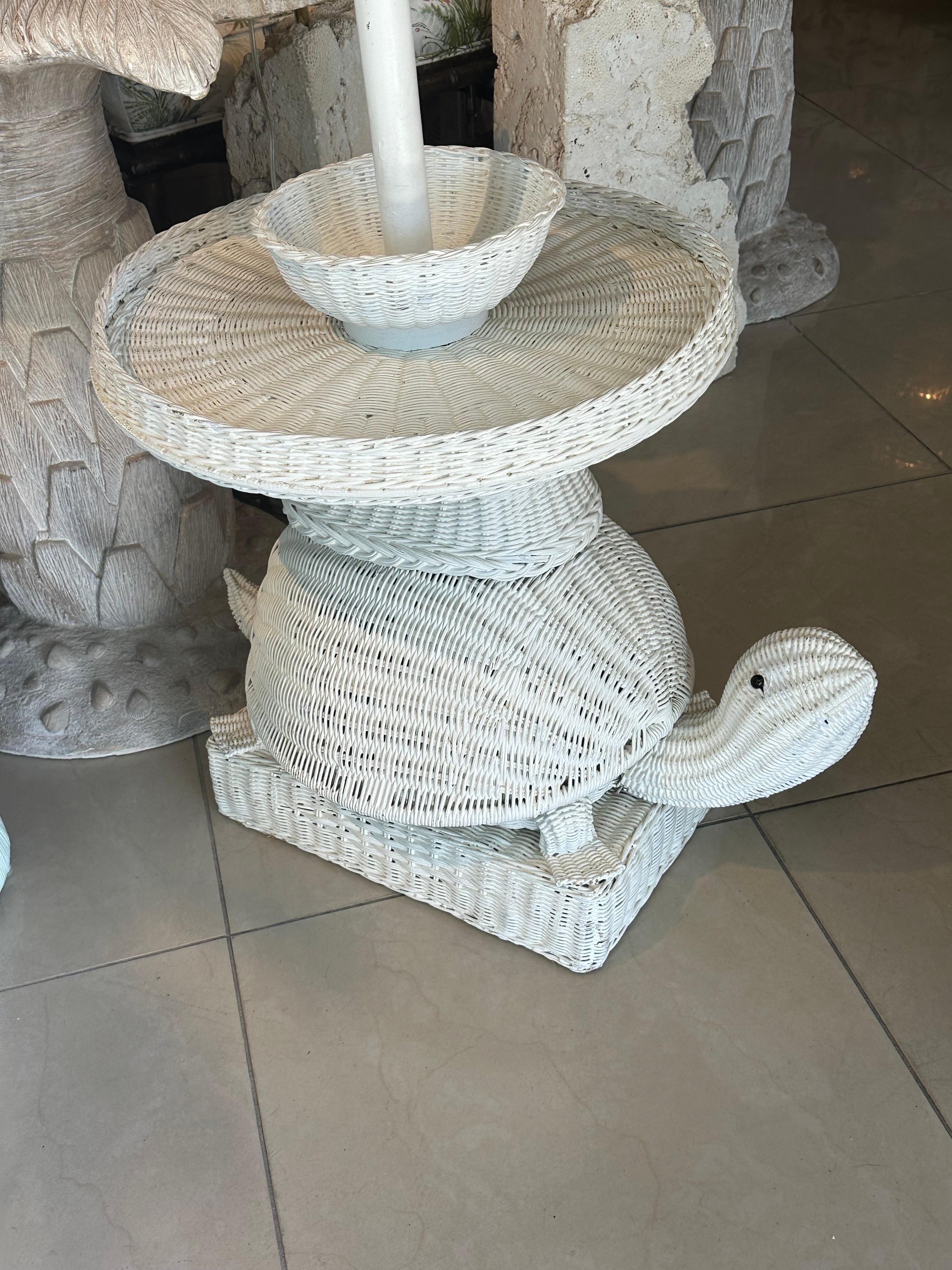 American Vintage Palm Beach Wicker Turtle Floor End Side Table Lamp Newly Wired For Sale