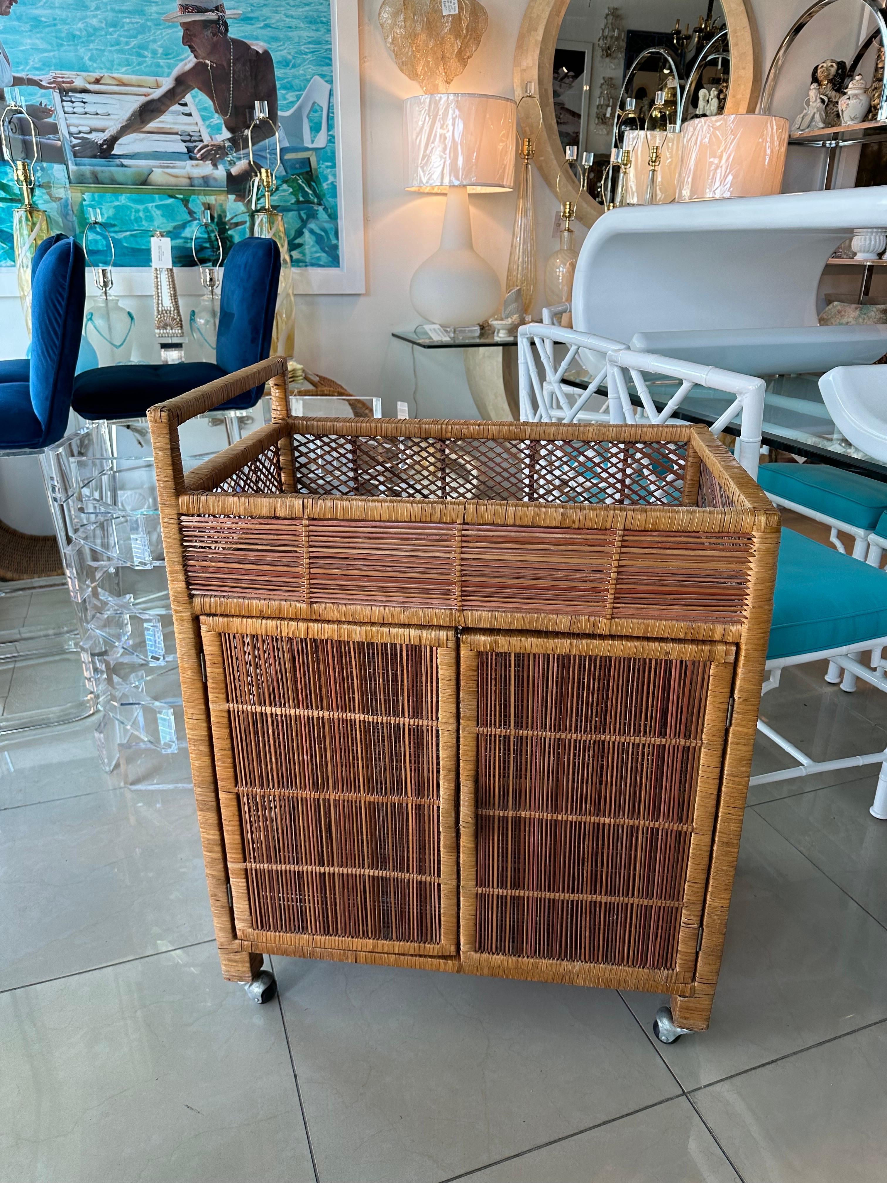 Vintage Palm Beach Wrapped Wicker Reed Rattan Bar Cart with Shelves & Doors For Sale 6