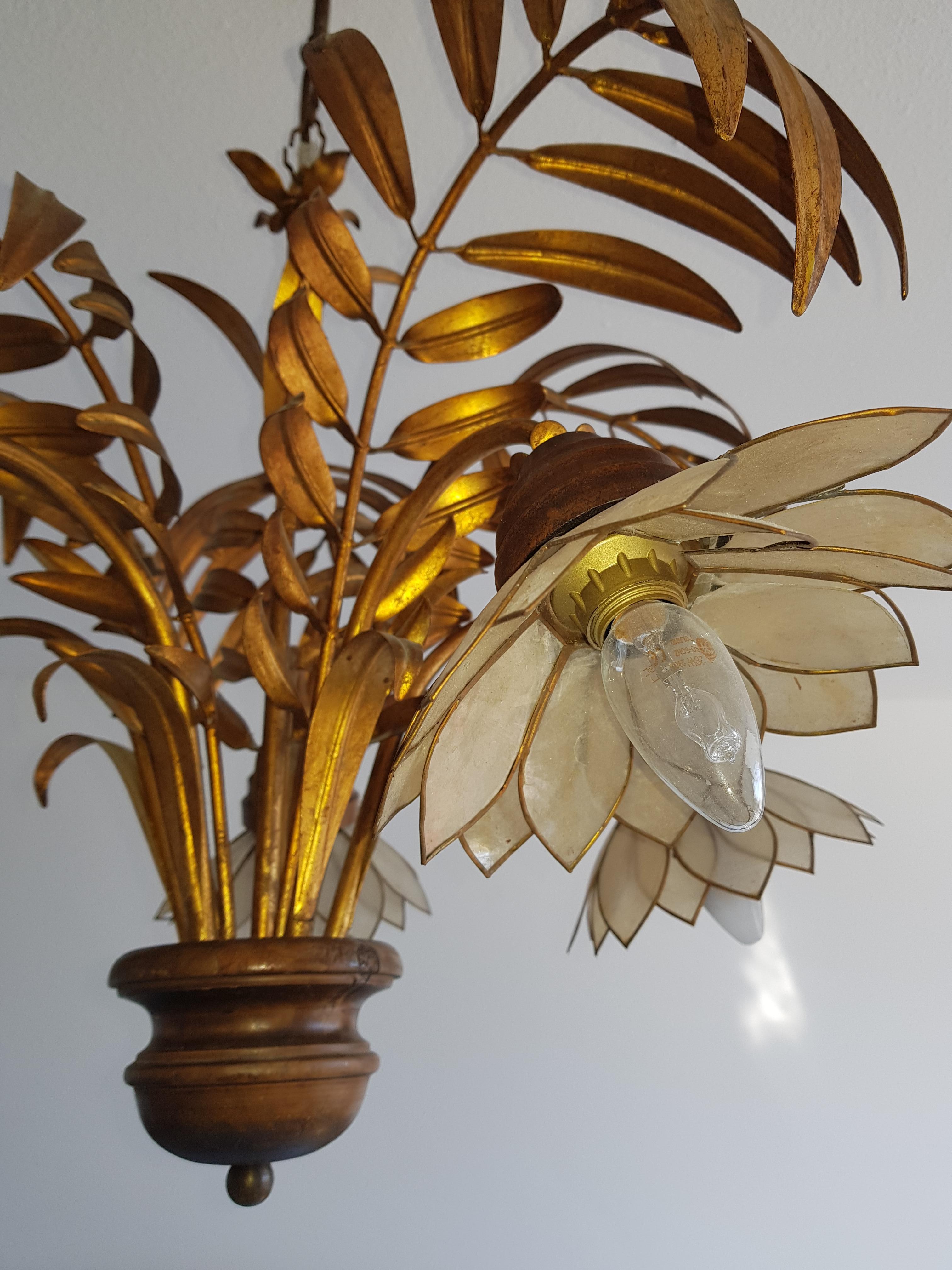 Vintage Palm Leaf Chandelier, 1970s For Sale 5