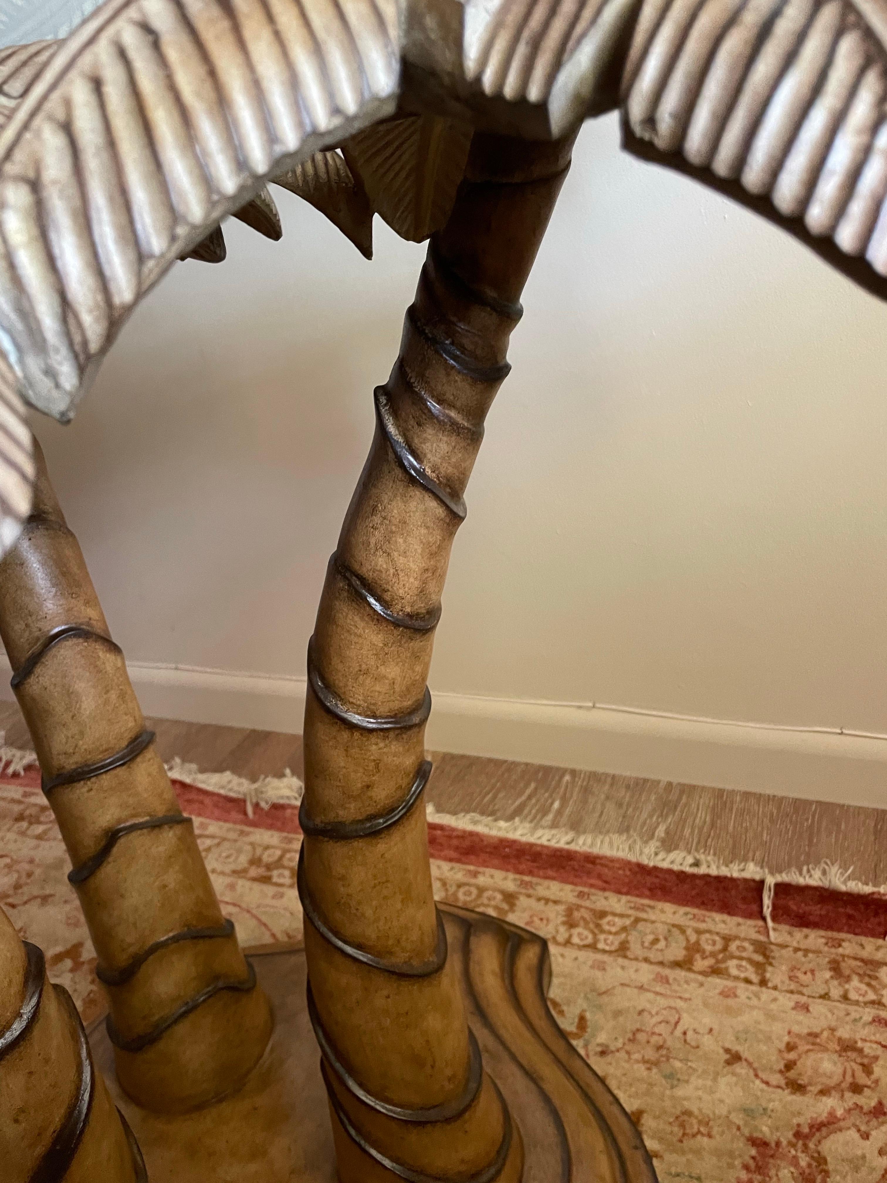 Hollywood Regency Table de salle à manger vintage en palmier avec plateau en verre en vente