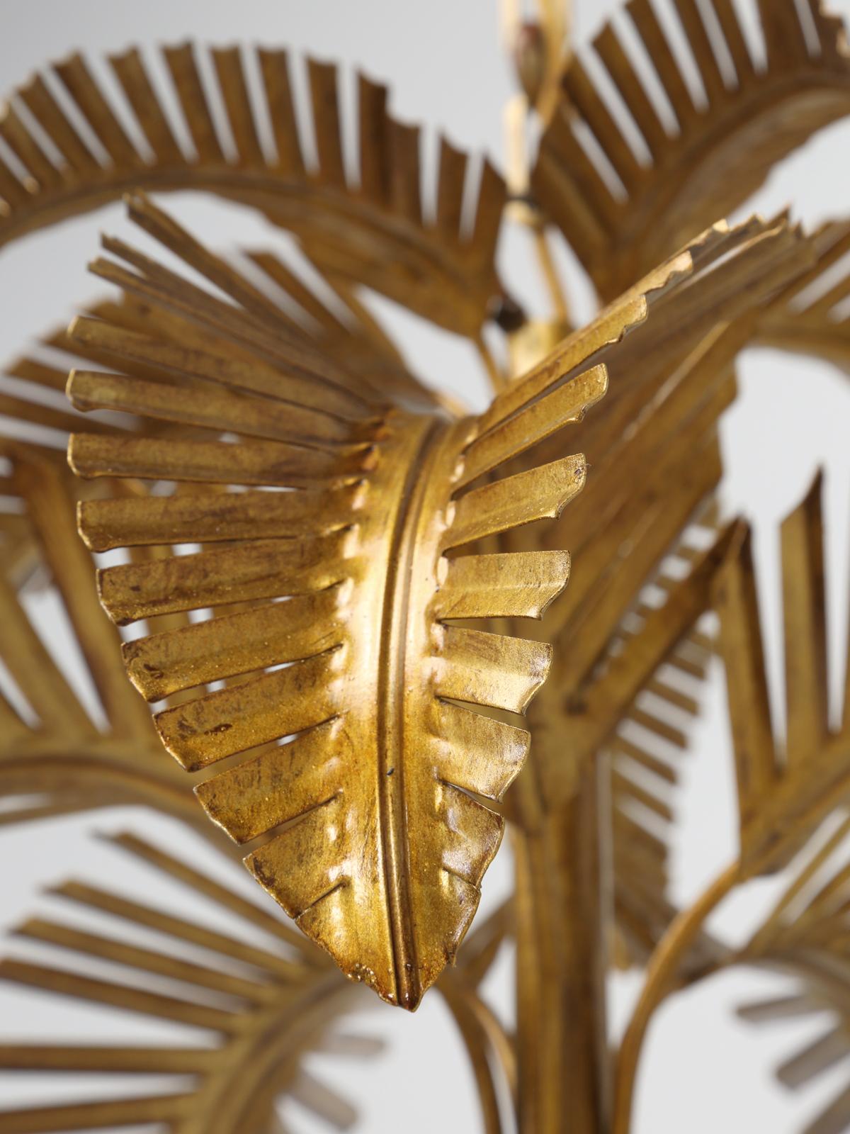 Mid-20th Century Vintage Palm Tree Frond Gilt Leaves Chandelier, Metal Tole