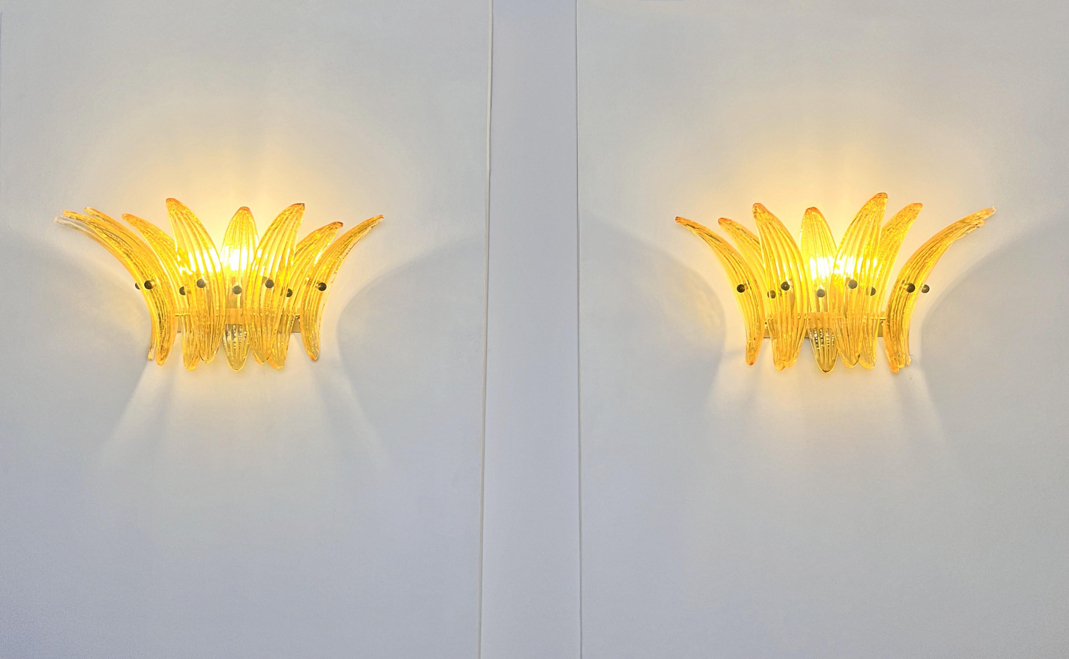 Palmette Vintage Aplique, Vidrios Ámbar en venta 2