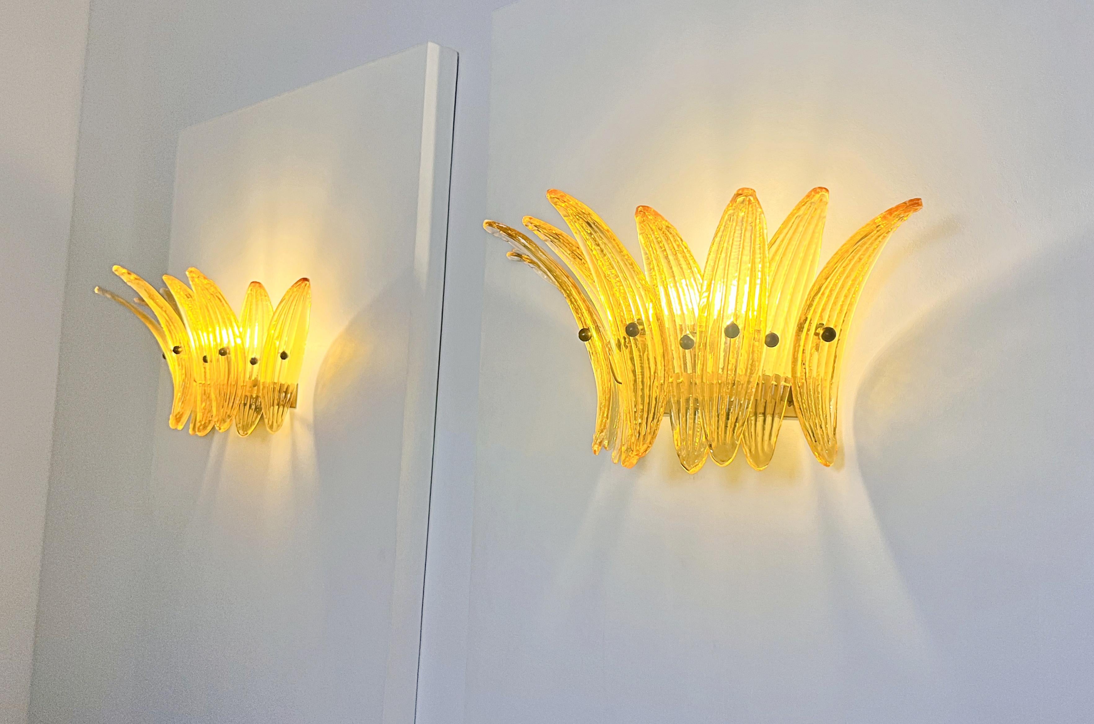 Palmette Vintage Aplique, Vidrios Ámbar en venta 3