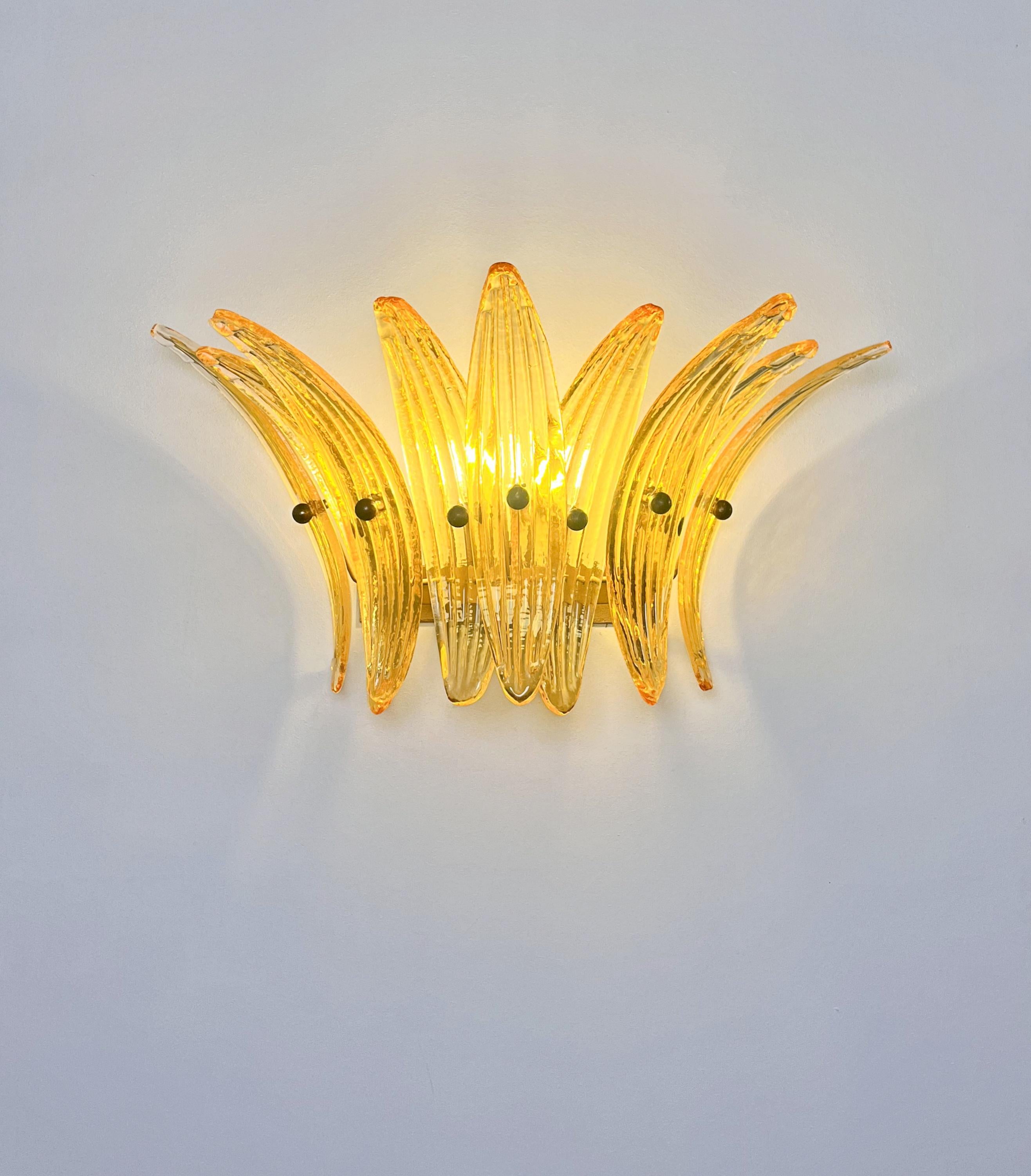 Palmette Vintage Aplique, Vidrios Ámbar en venta 4