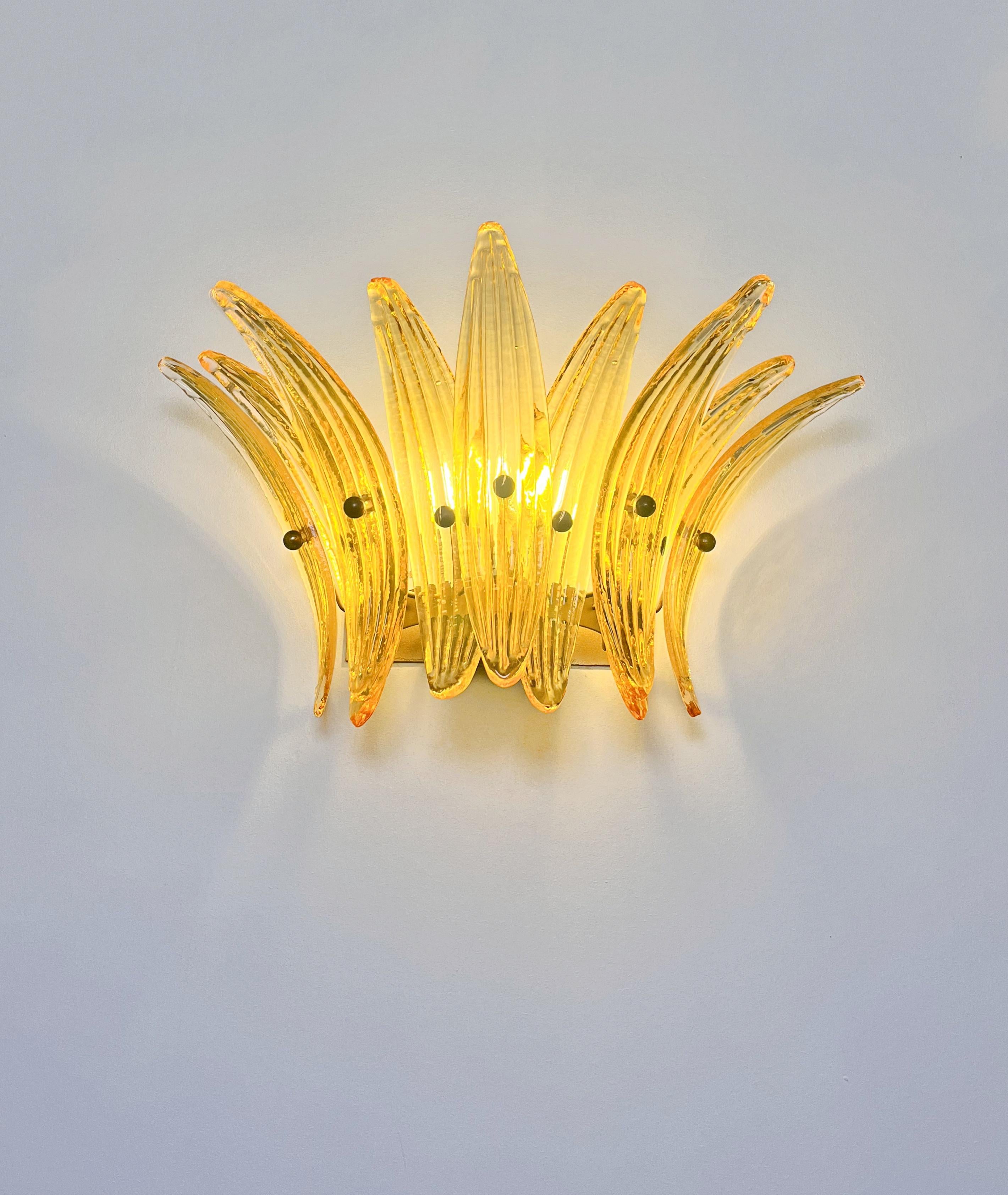 Palmette Vintage Aplique, Vidrios Ámbar en venta 5