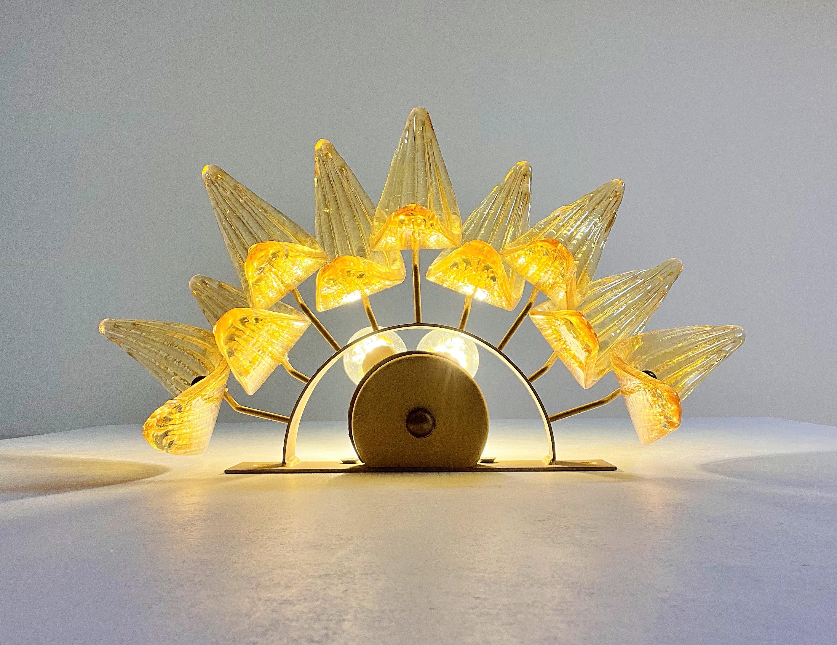 Palmette Vintage Aplique, Vidrios Ámbar en venta 8