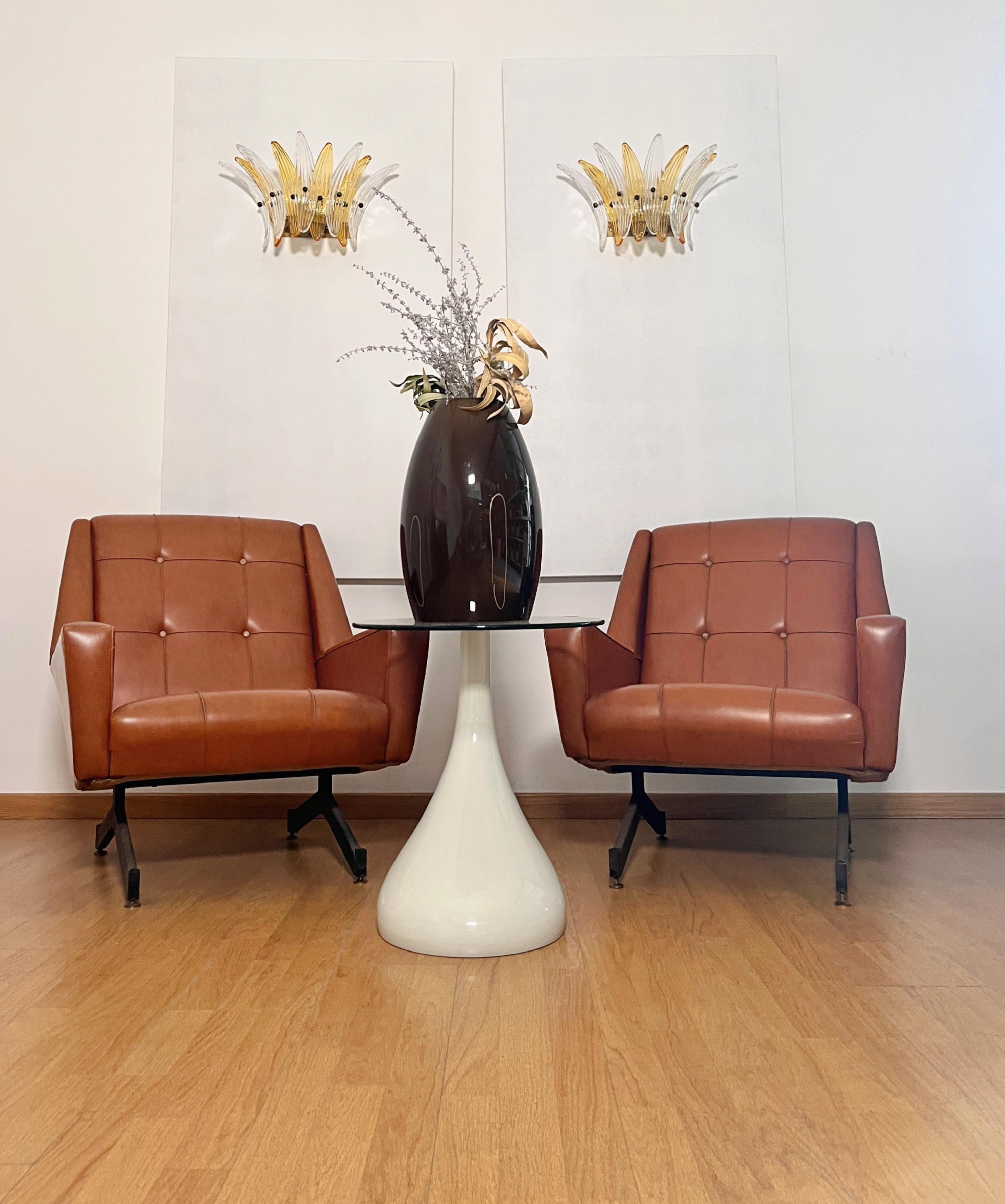 Mid-Century Modern Vintage Palmette Wall Light  - clear and amber glasses For Sale