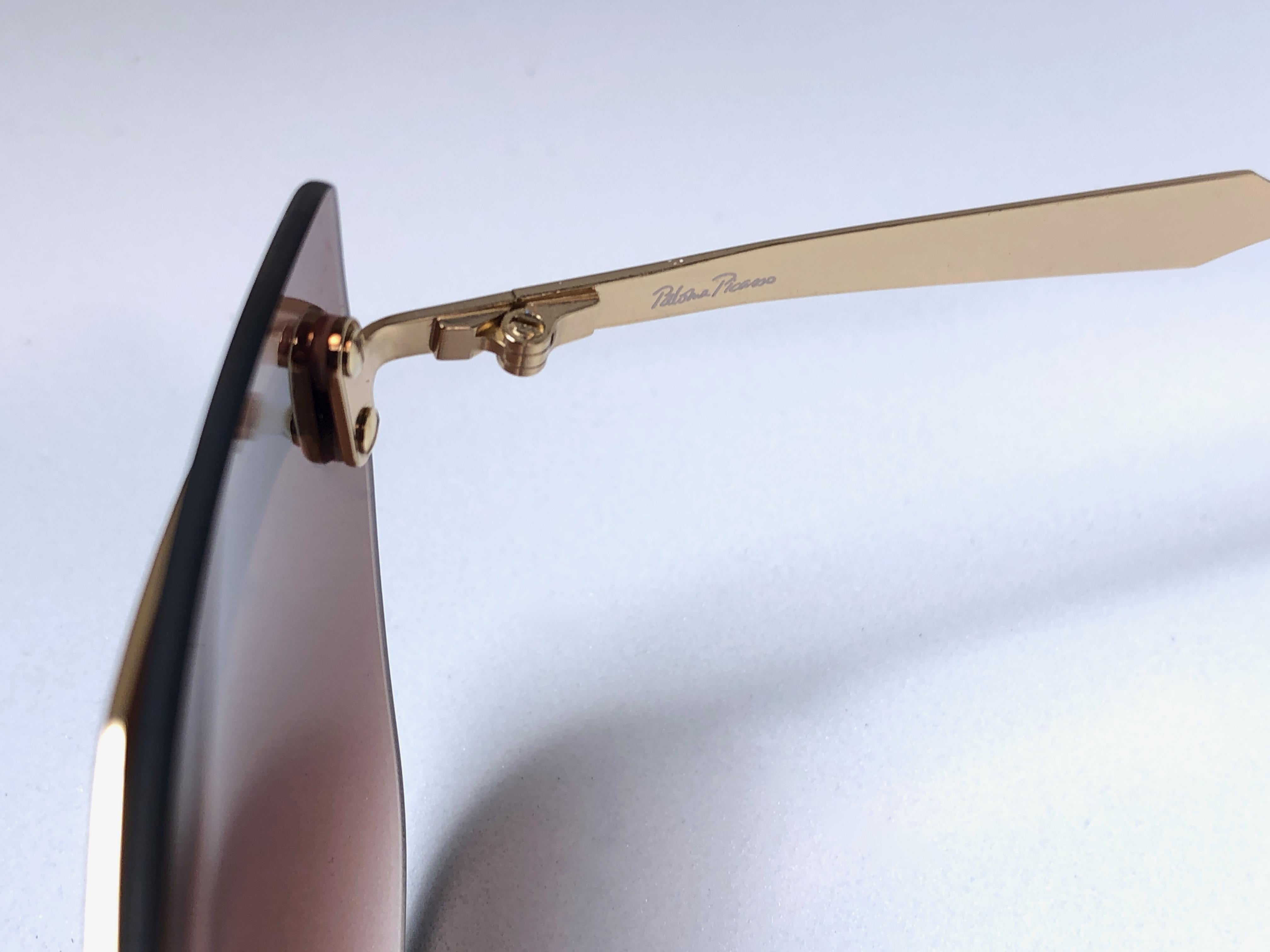 Vintage Paloma Picasso Avant Garde Gold Sunglasses Made in Germany 1980's In Excellent Condition For Sale In Baleares, Baleares