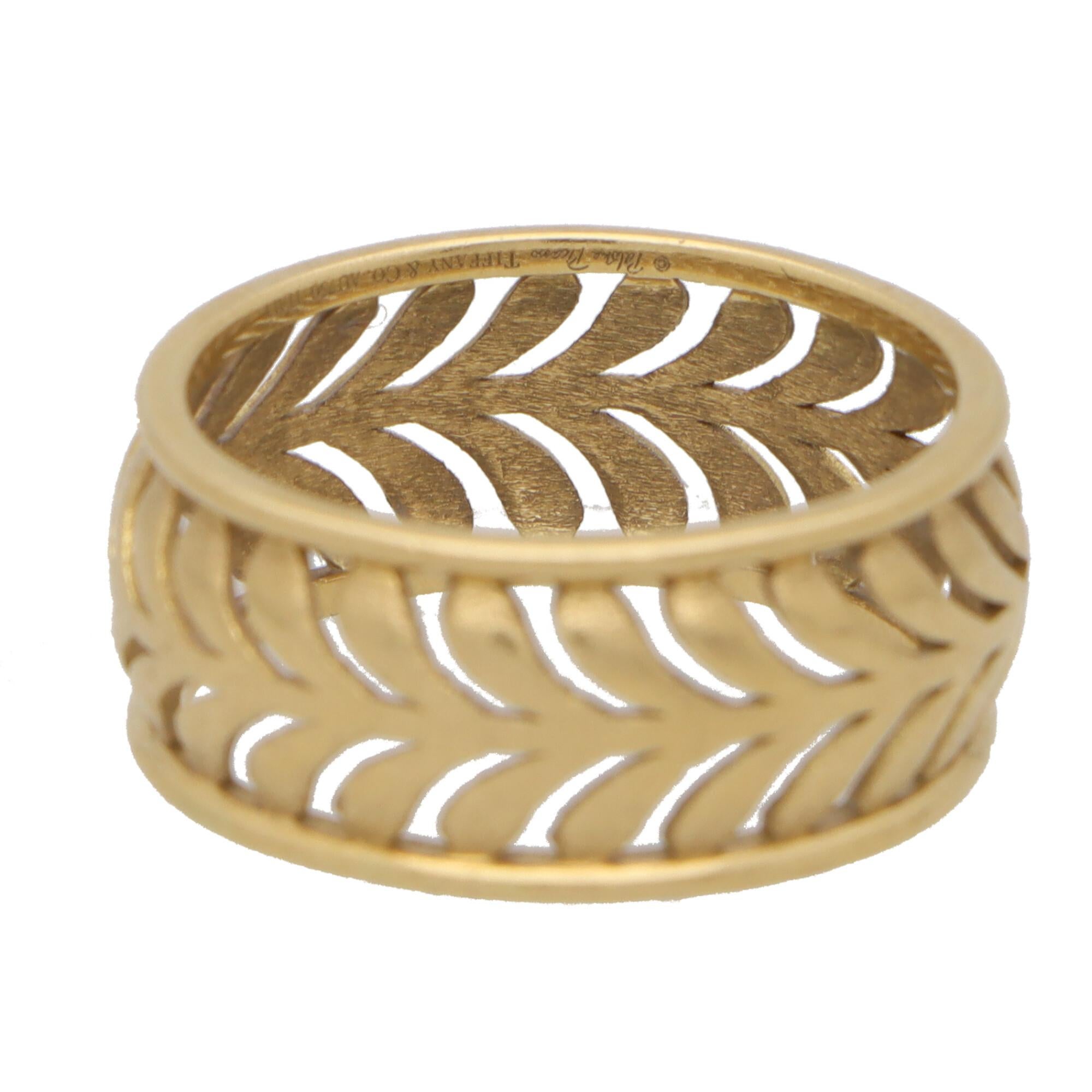 Women's or Men's Vintage Paloma Picasso for Tiffany & Co. 'Villa Palm' Band Ring in Yellow Gold