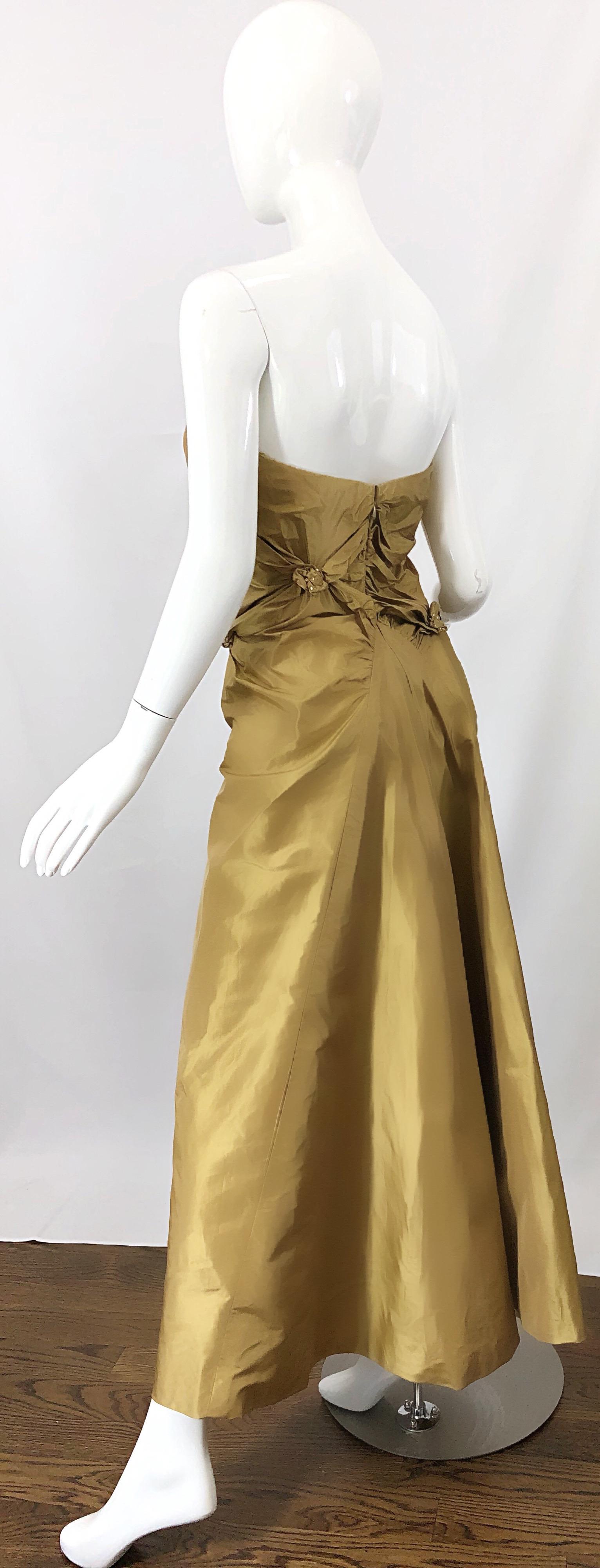 Vintage Pamela Dennis Couture Size 8 Gold Silk Taffeta Beaded Strapless 90s Gown For Sale 4