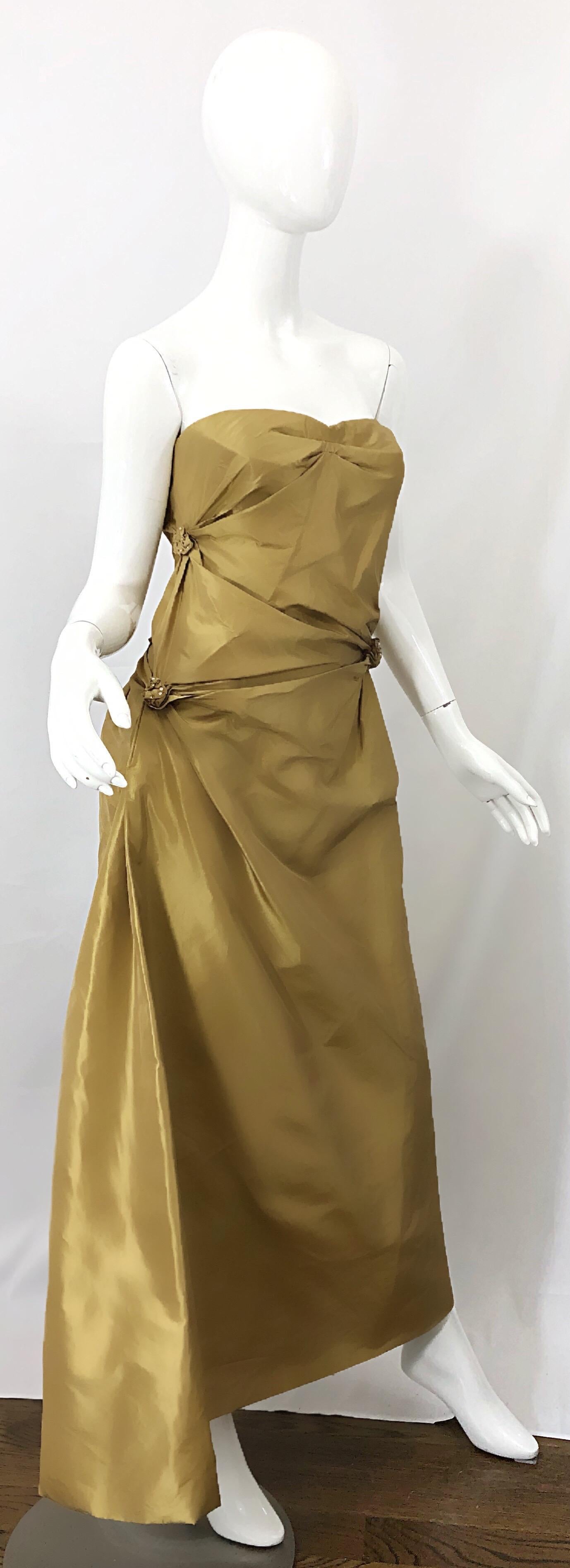 Robe bustier vintage Pamela Dennis Couture en taffetas de soie doré perlé (années 1990), taille 8 Pour femmes en vente