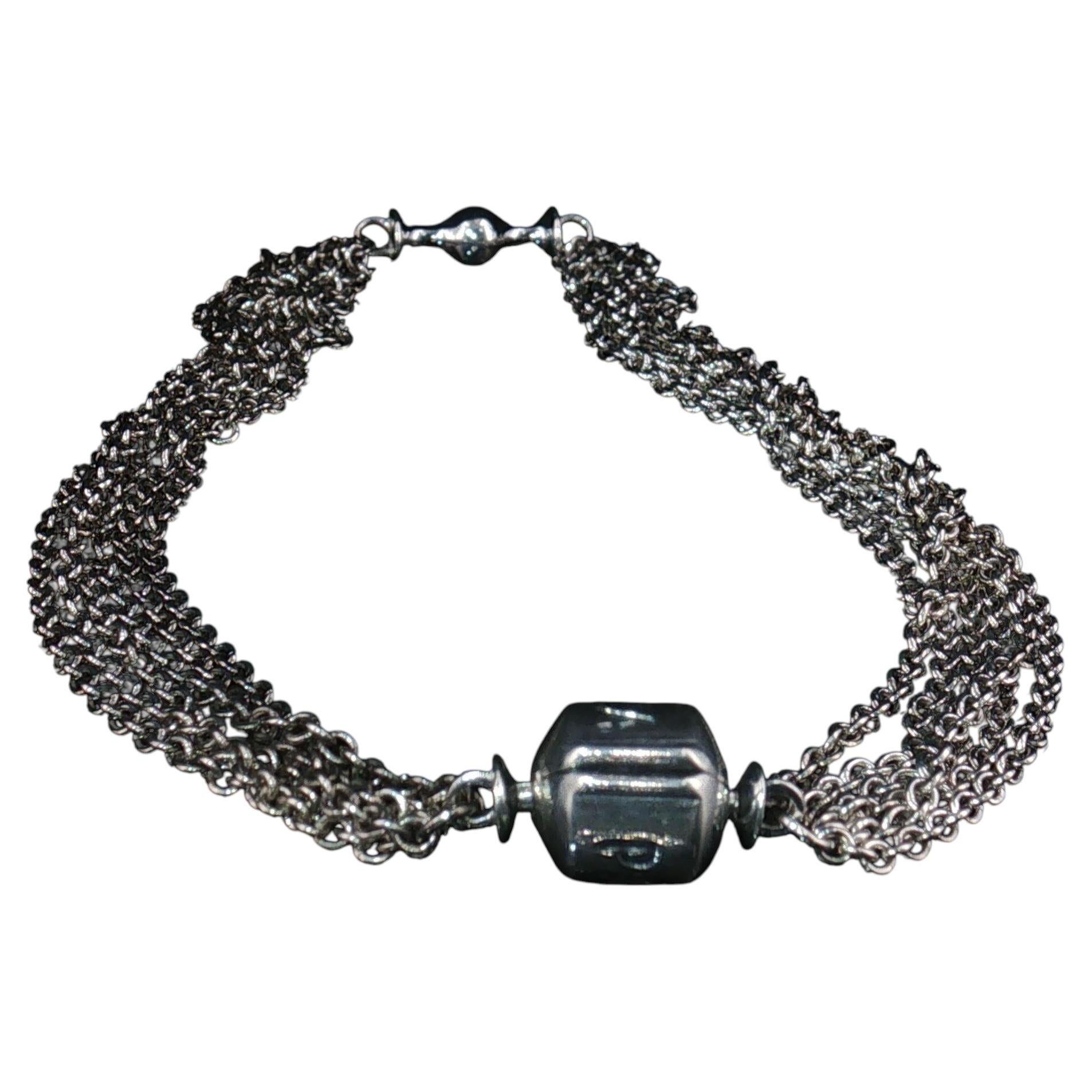 Is Pandora a luxury brand?