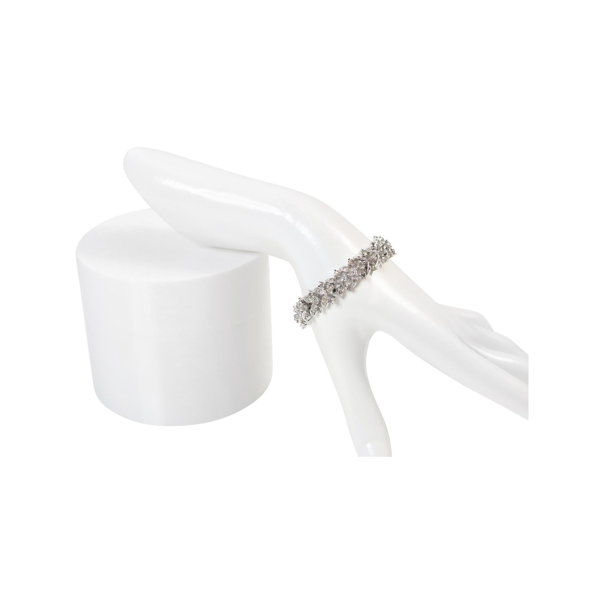 Pulsera vintage Panetta Art Decó Diamante Más claro y más oscuro Circa años 60 Moderno en venta