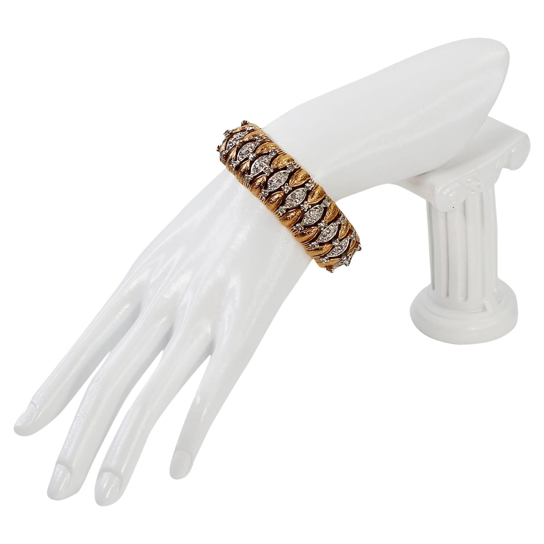 Vintage Panetta Gold Schweres Vintage-Armband mit klaren Pavé-Steinen, ca. 1960er Jahre