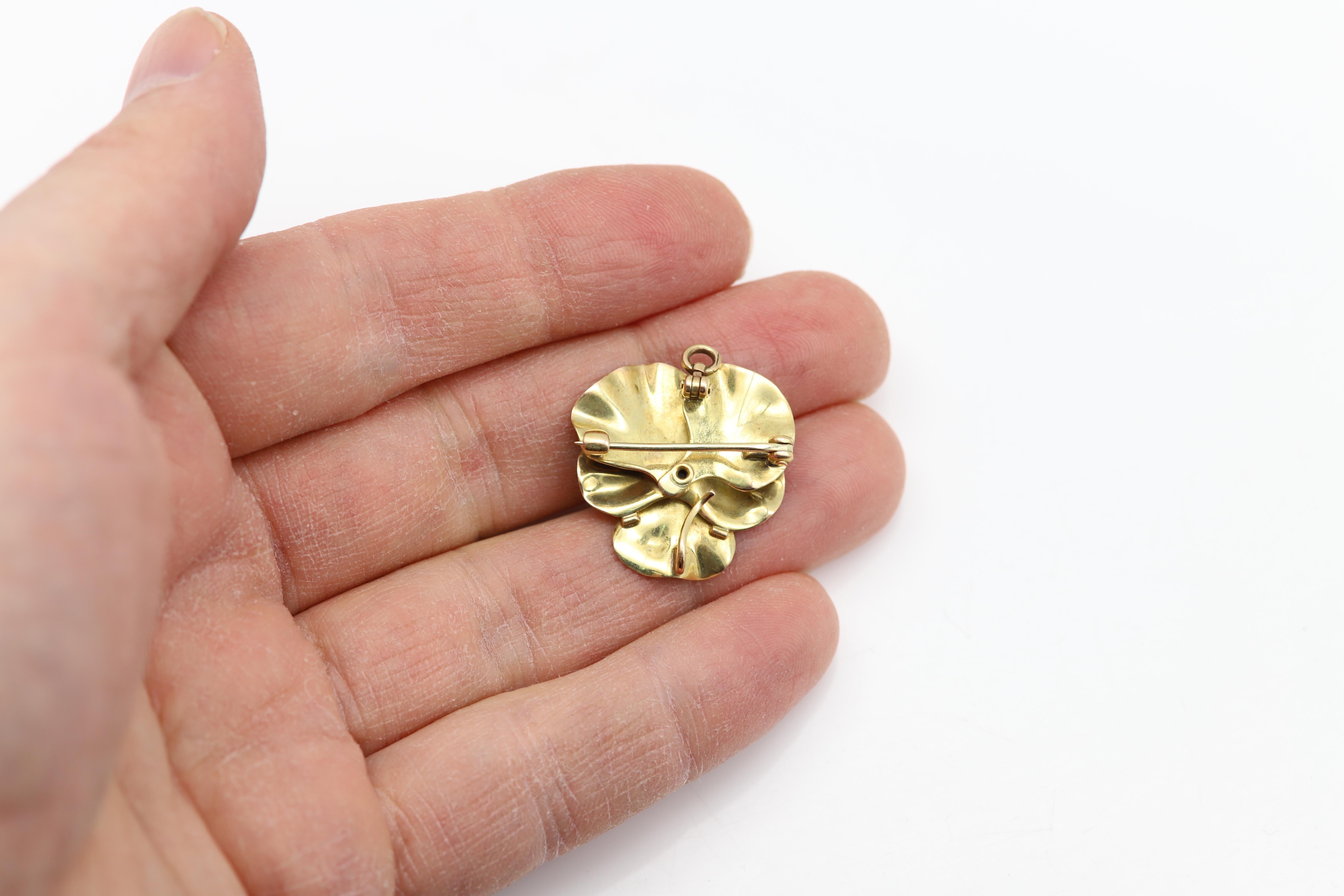 Round Cut Vintage Pansy Art Nouveau Enamel Brooch circa early 1900's 14 Karat Purple Pin For Sale