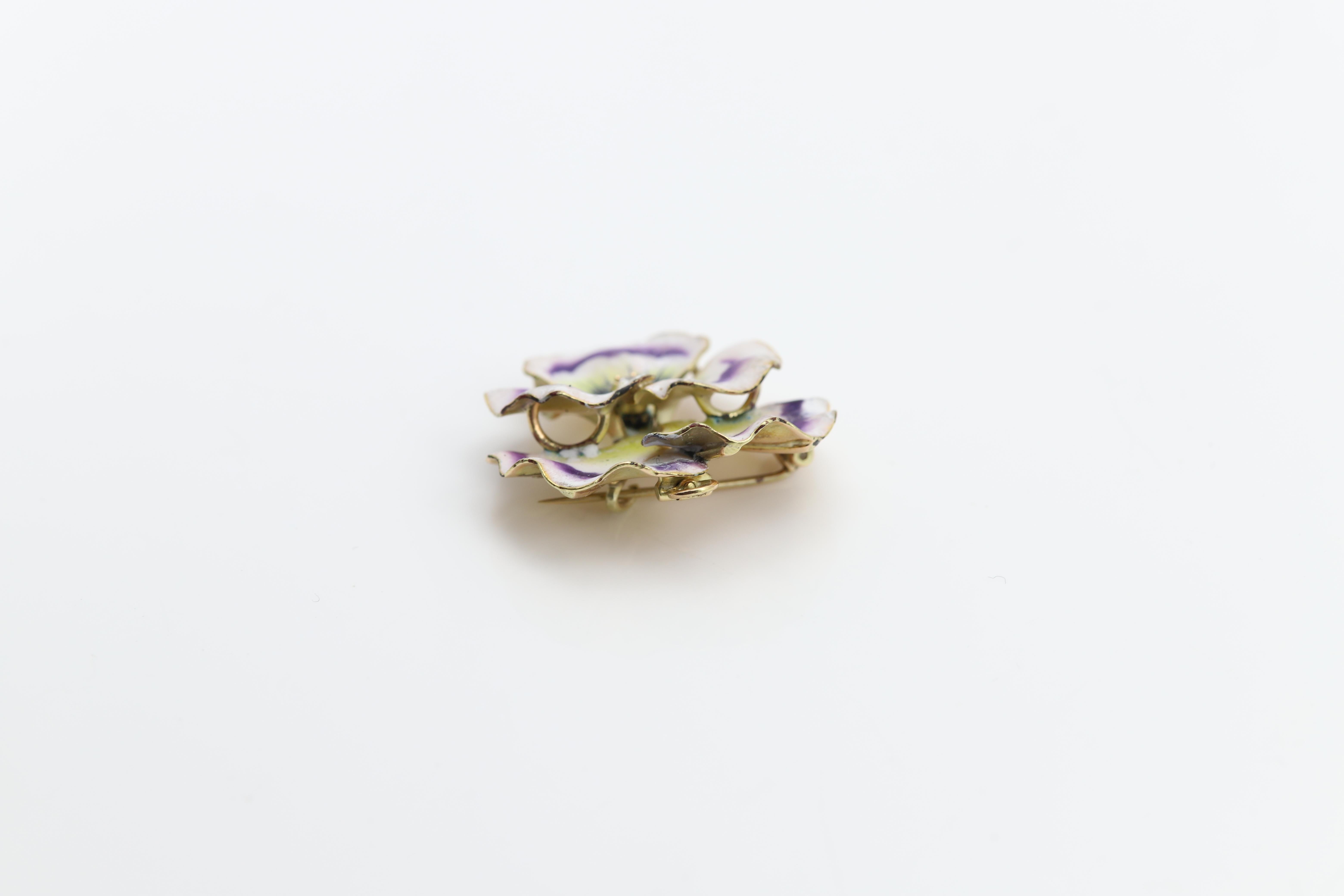 Vintage Pansy Art Nouveau Enamel Brooch circa late 1800's 14 Karat Brooch Pin For Sale 4