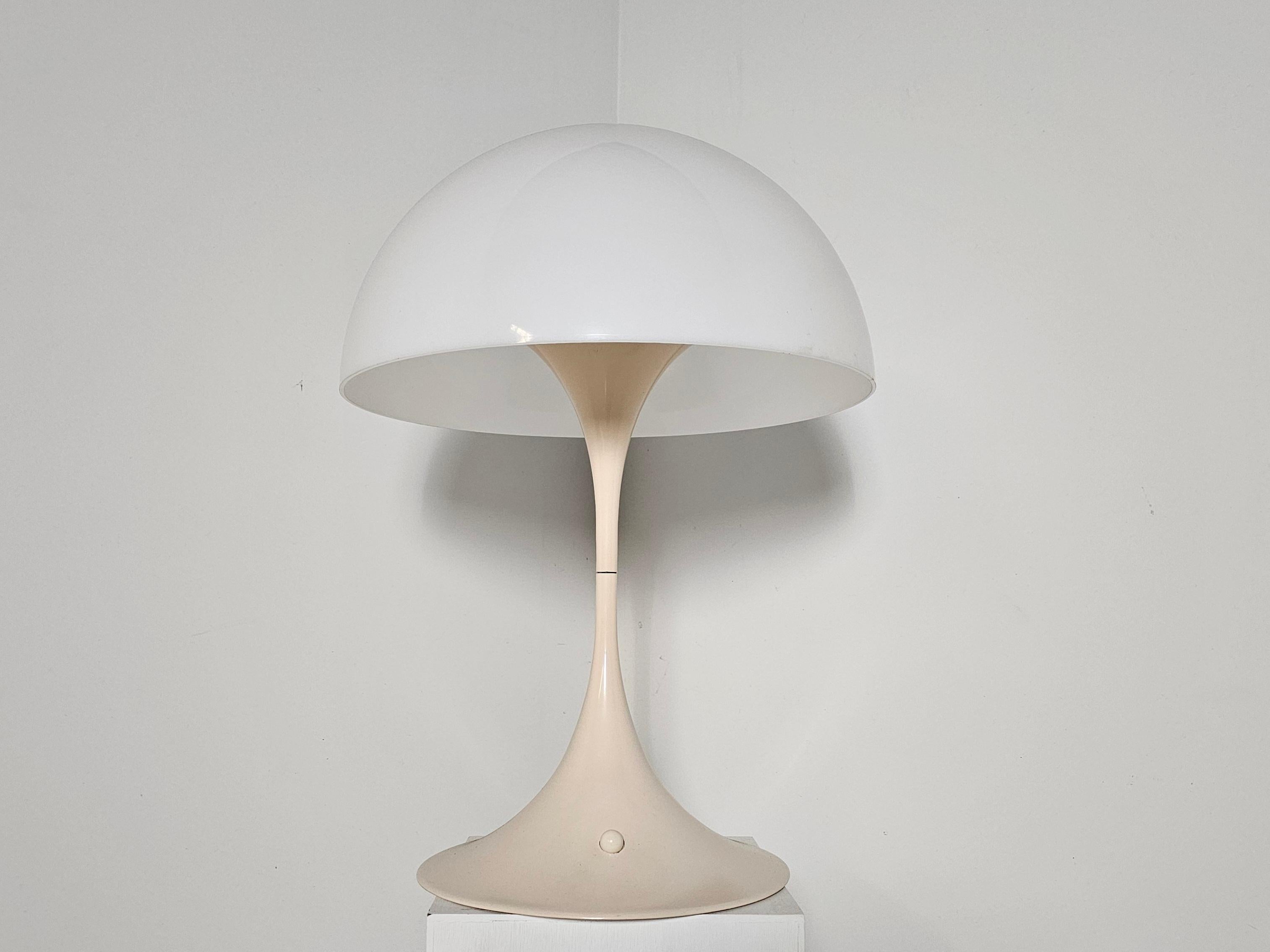 European Vintage Panthella lamp by Verner Panton, edition Louis Poulsen  1971 For Sale