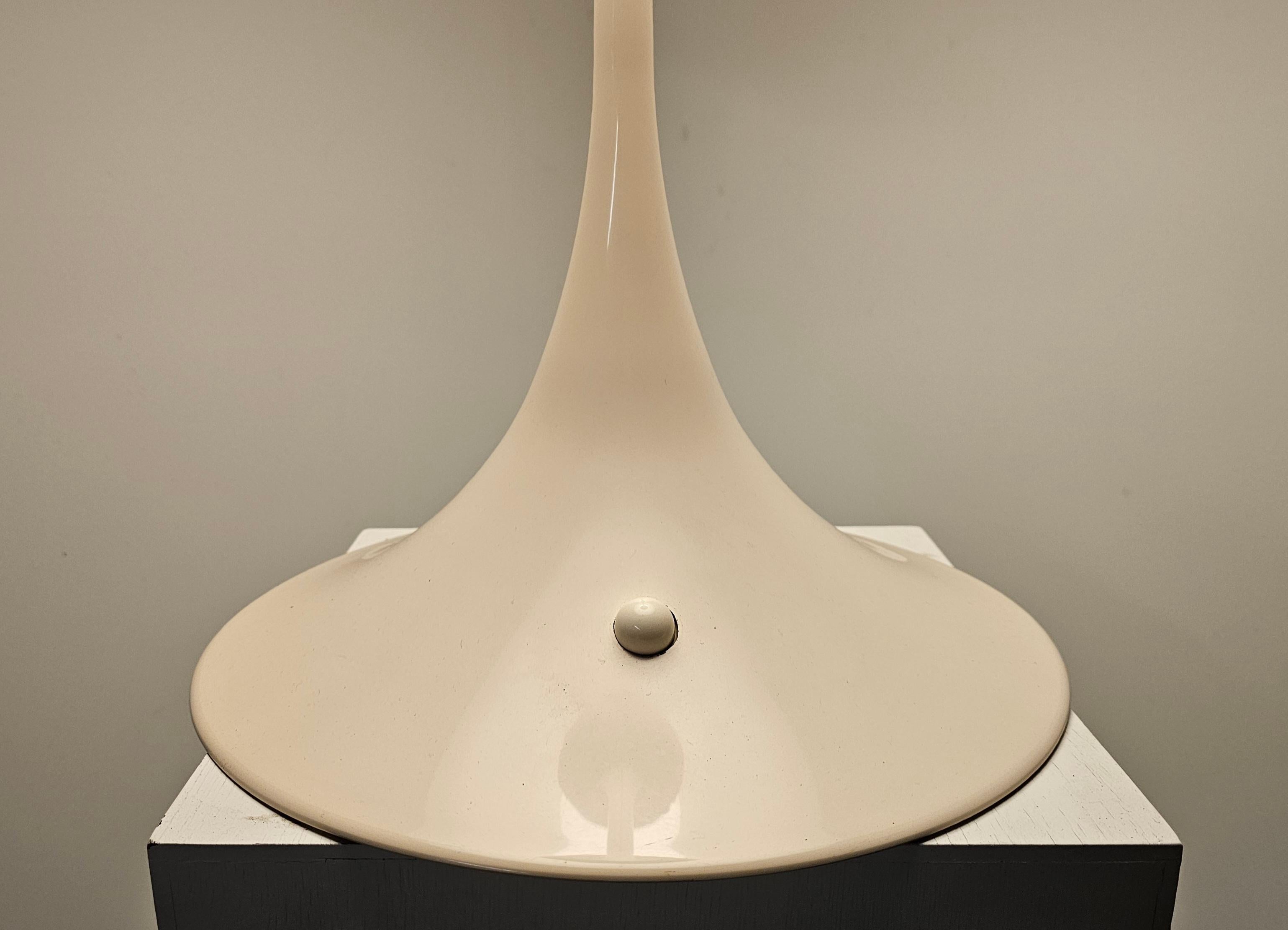 Vintage Panthella lamp by Verner Panton, edition Louis Poulsen  1971 For Sale 2