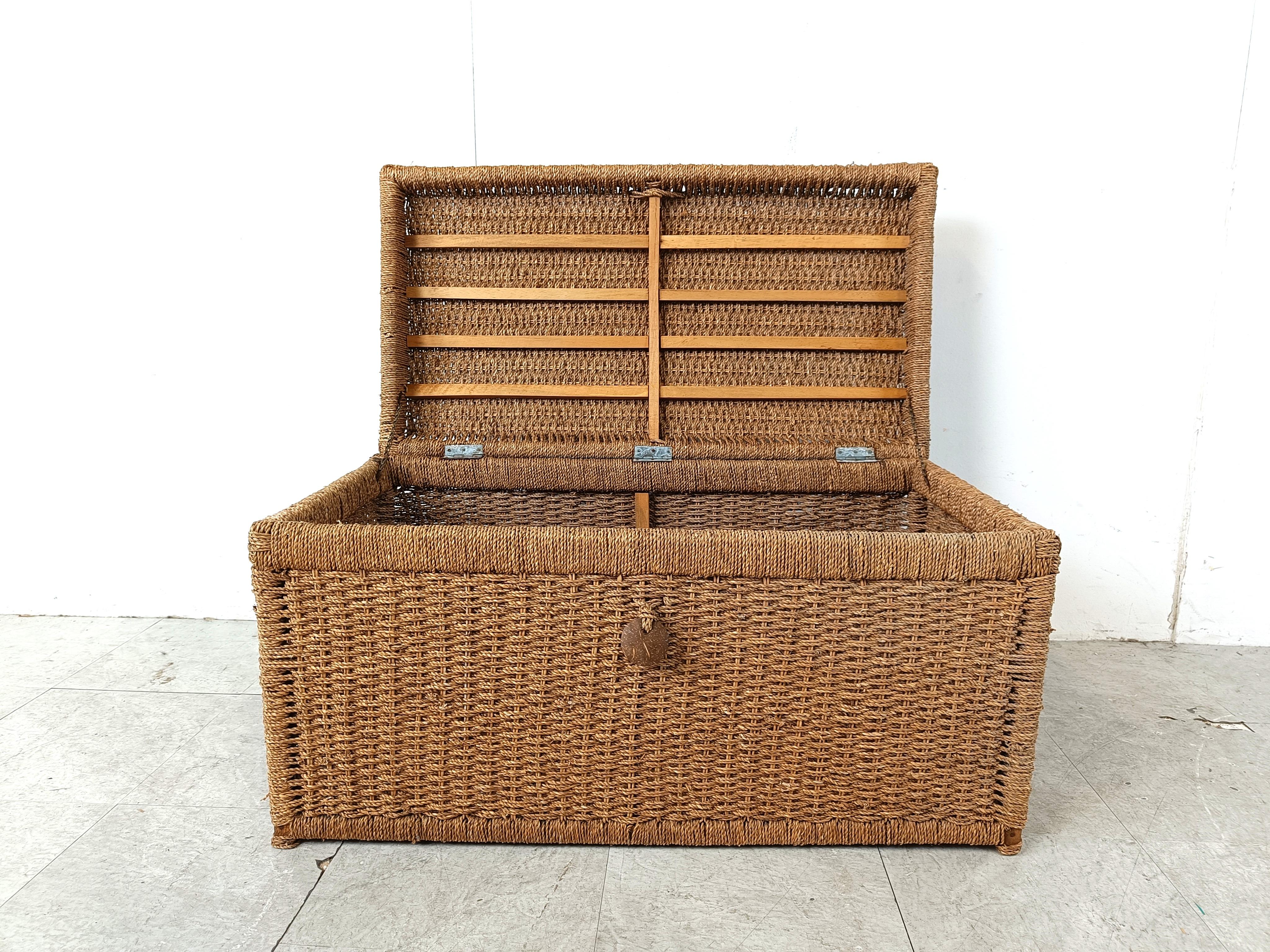 Vintage papercord chest, 1970s For Sale 3