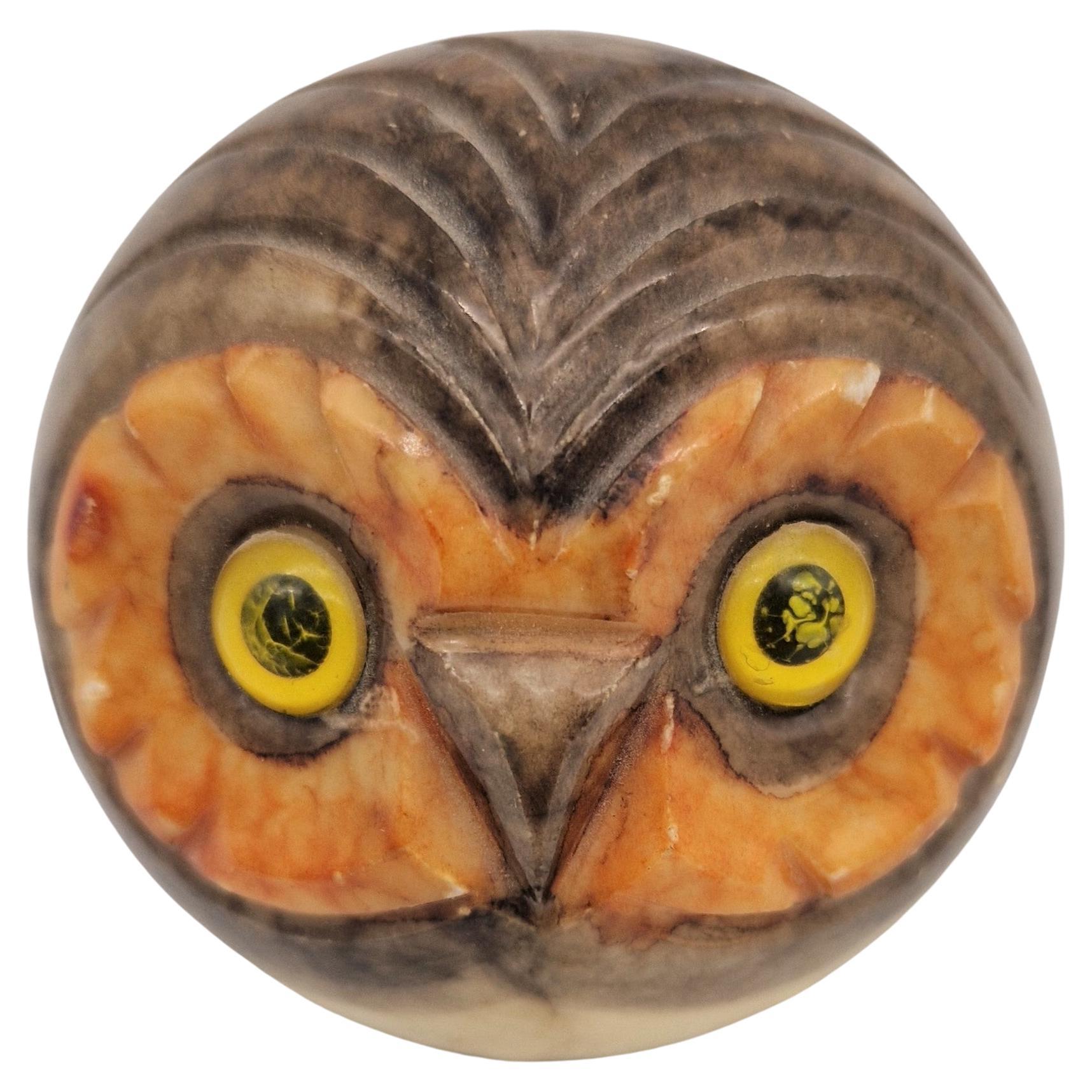 Vintage Paperweight owl made of alabaster. Italy 1960 - 1970