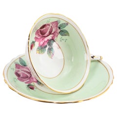 Vintage Paragon-Teekanne und Untertasse aus Knochenporzellan mit roter Cabbage-Rose, doppelte, Vintage