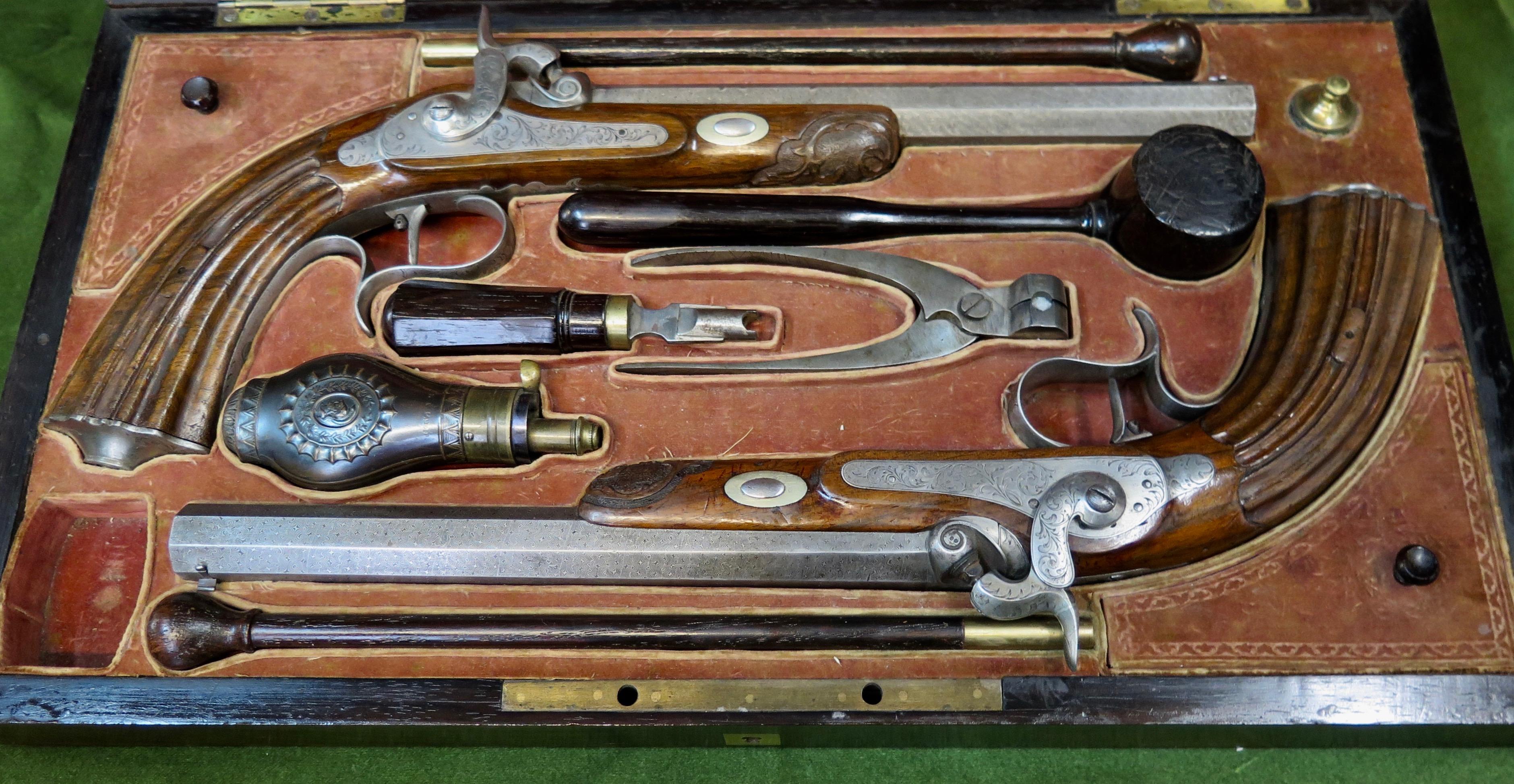 Vintage Pariser Duellpistolen (Französisch) im Angebot