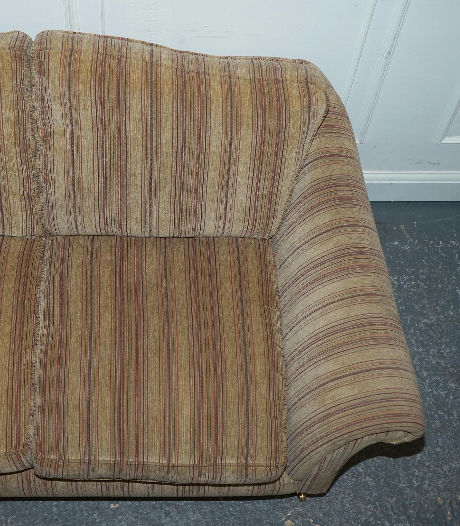 VINTAGE PARKER KNOLL WESTBURY 2 SITZER FABRIC SOFA MIT GUSSFÜSSEN im Angebot 3